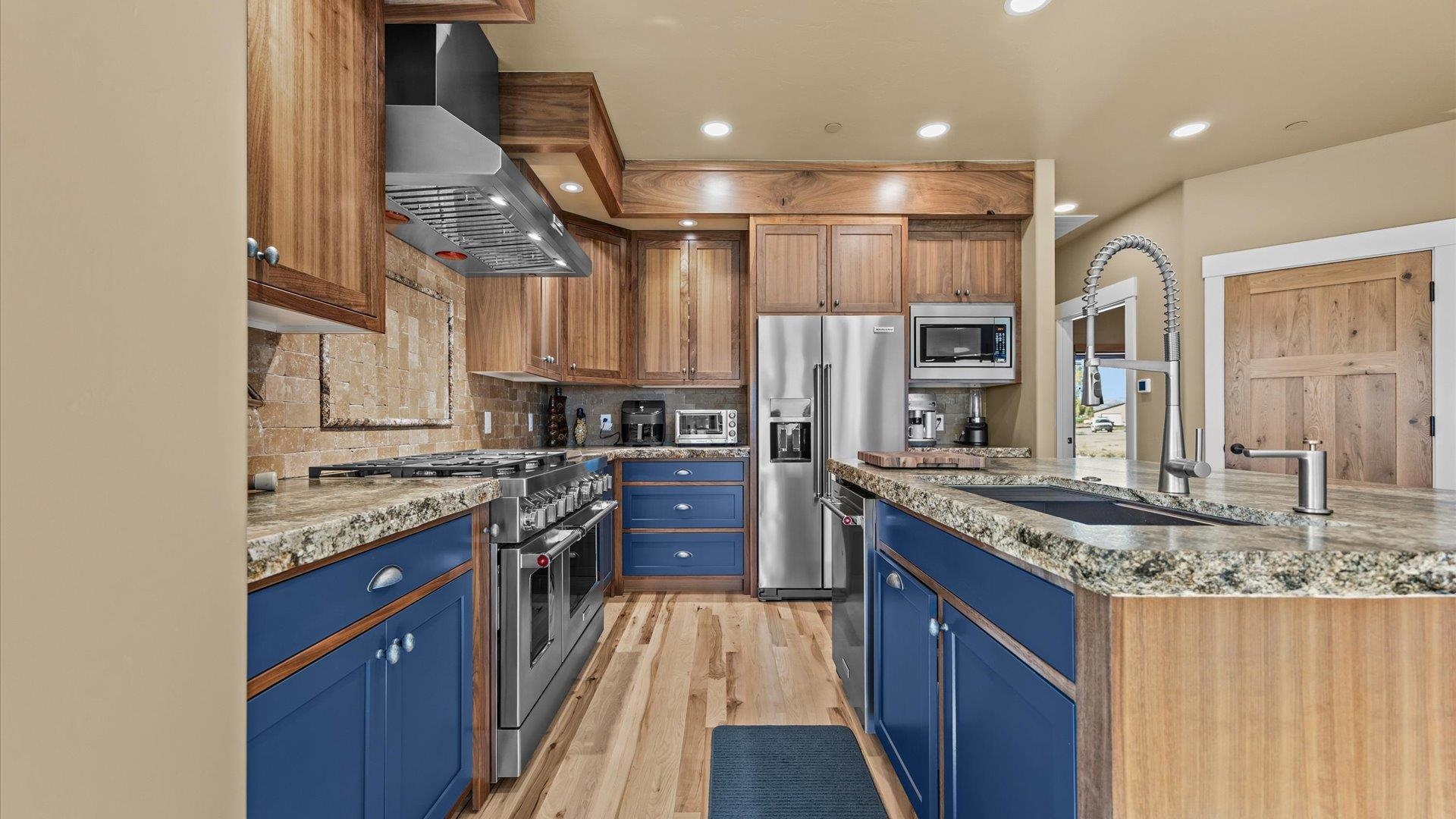 1193 A 22 1/2 Road Property Photo 17