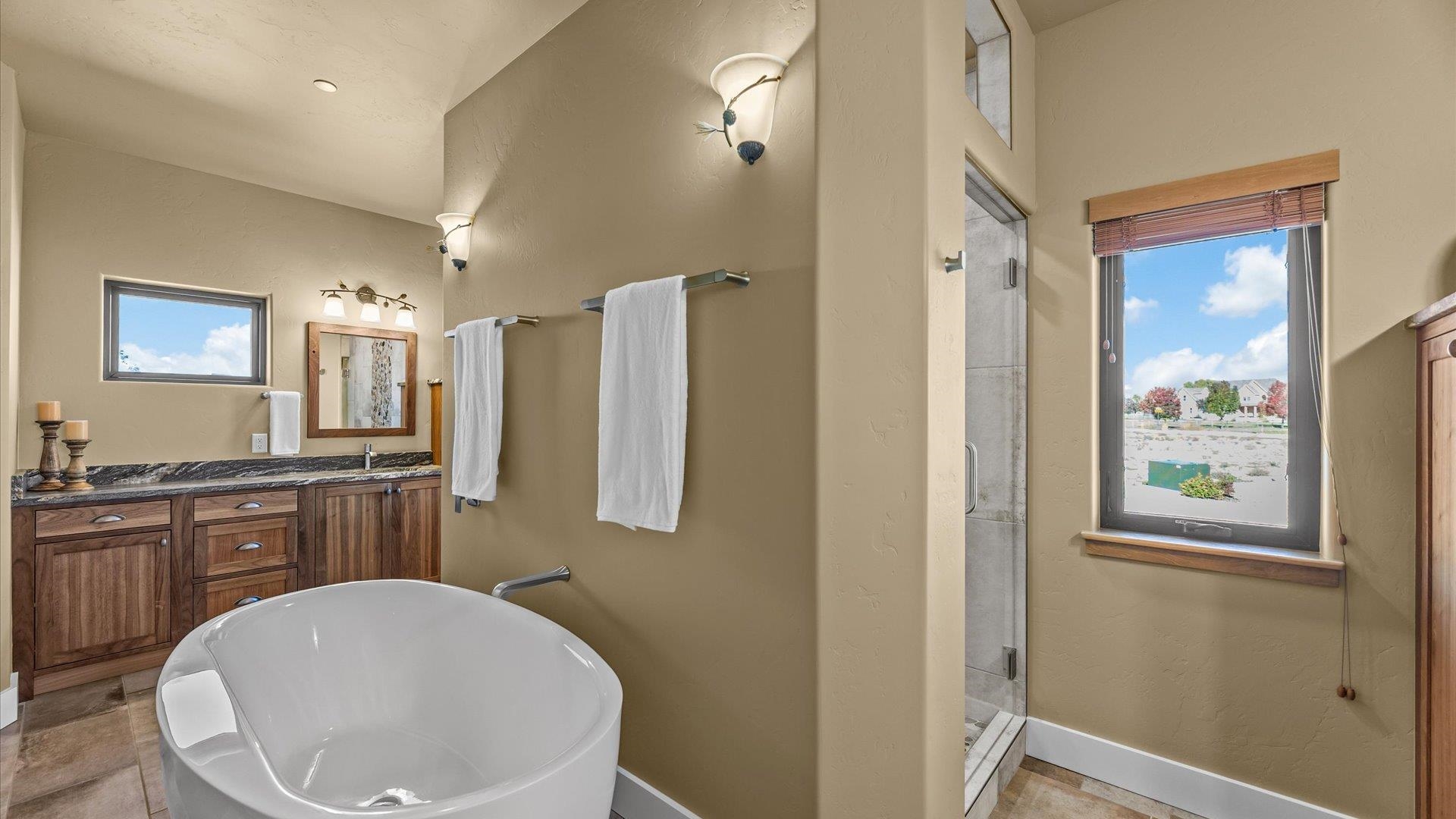 1193 A 22 1/2 Road Property Photo 24