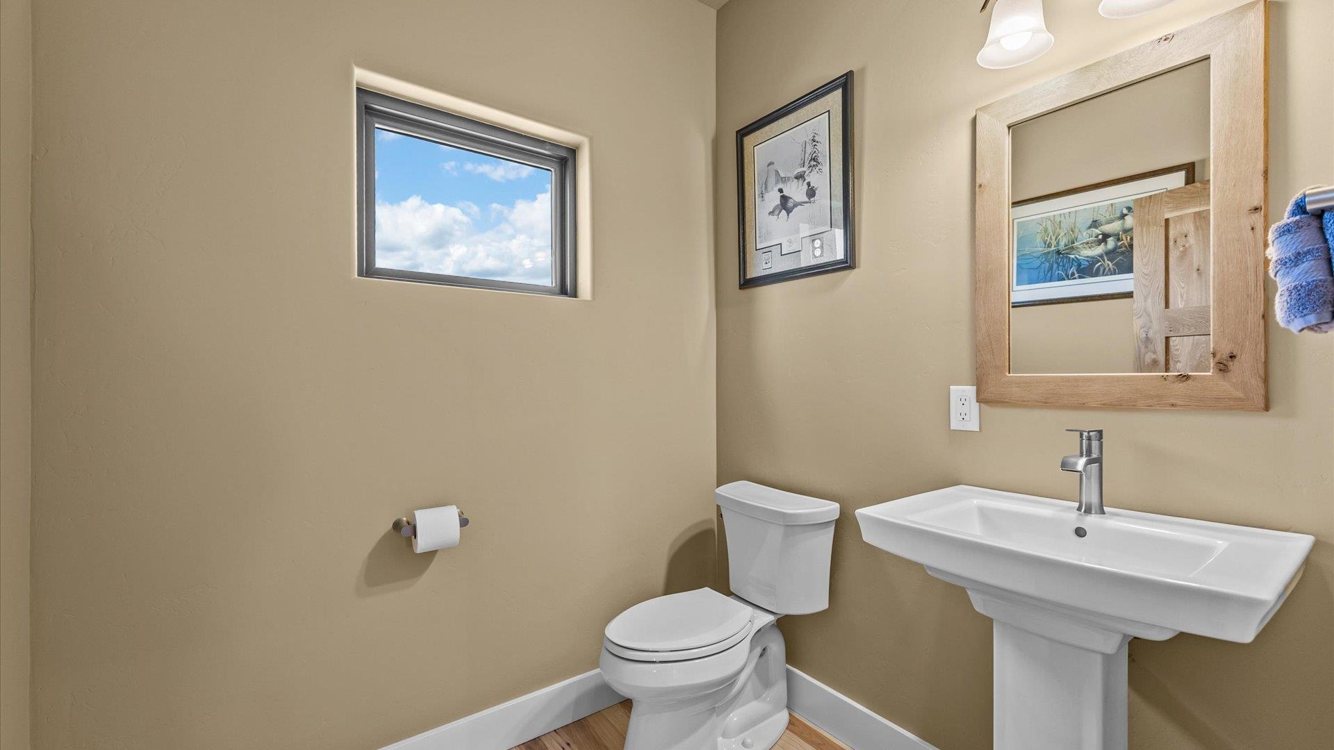 1193 A 22 1/2 Road Property Photo 31