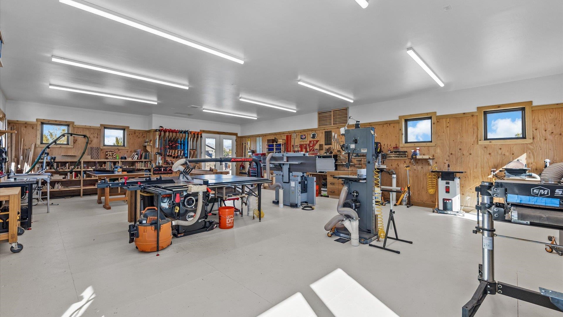 1193 A 22 1/2 Road Property Photo 36