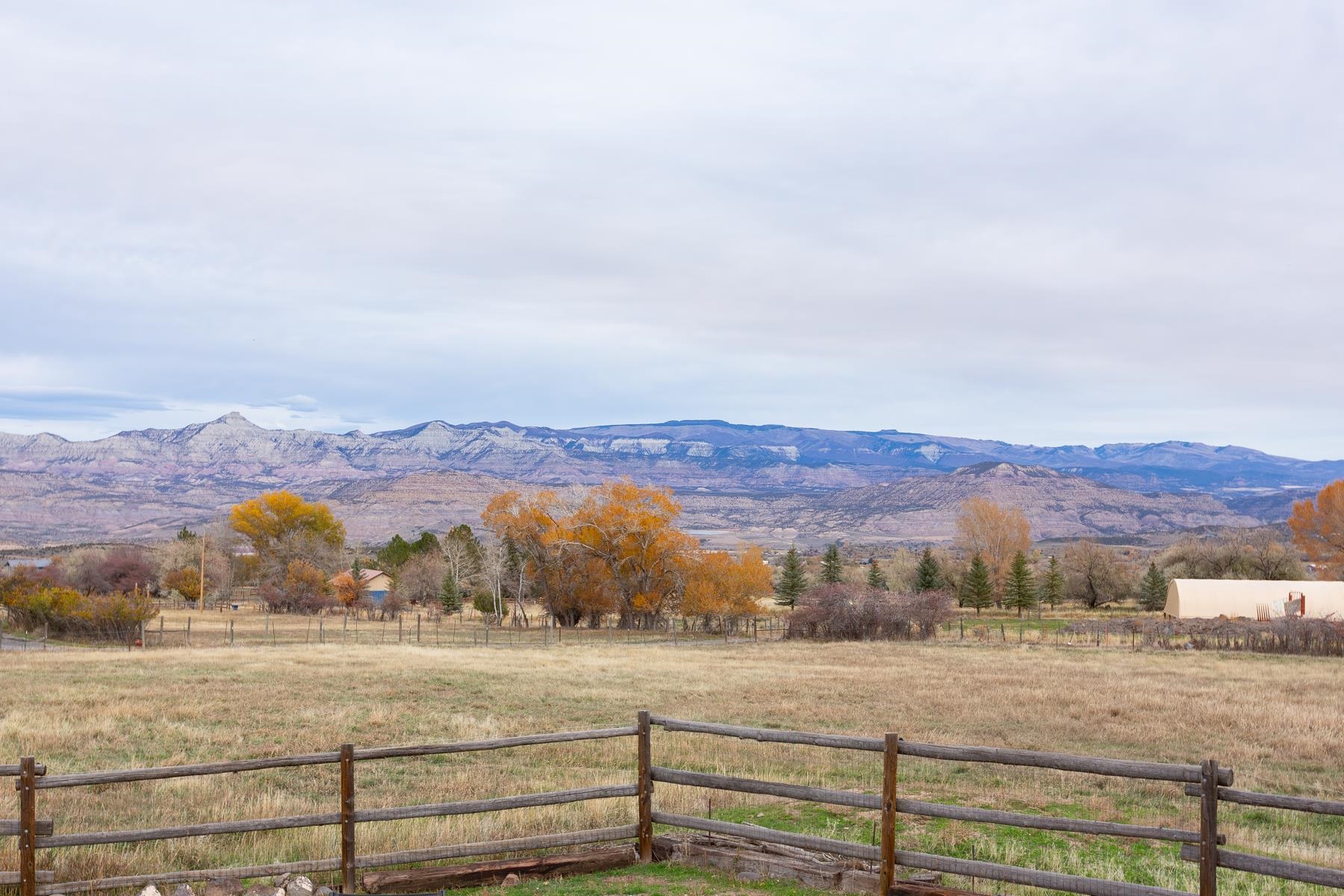 9759 48 Road Property Photo 30