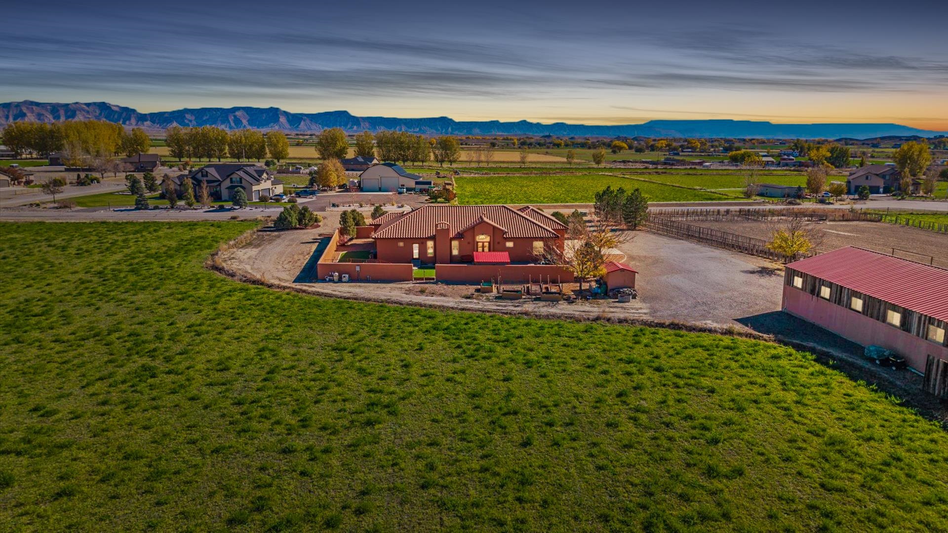 1633 Campfire Court Property Photo 41