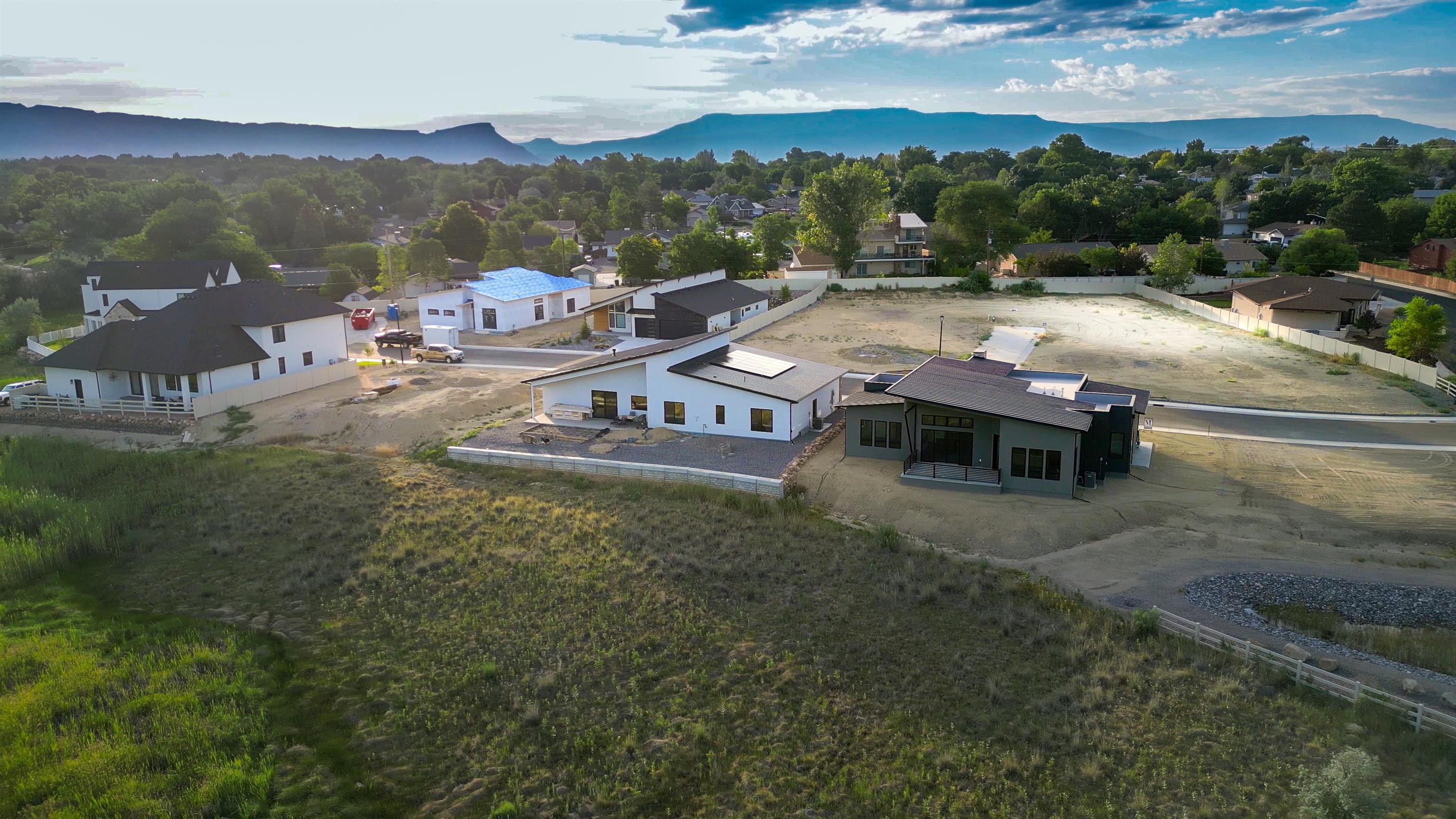 714 Ivory Glade Court Property Photo 1