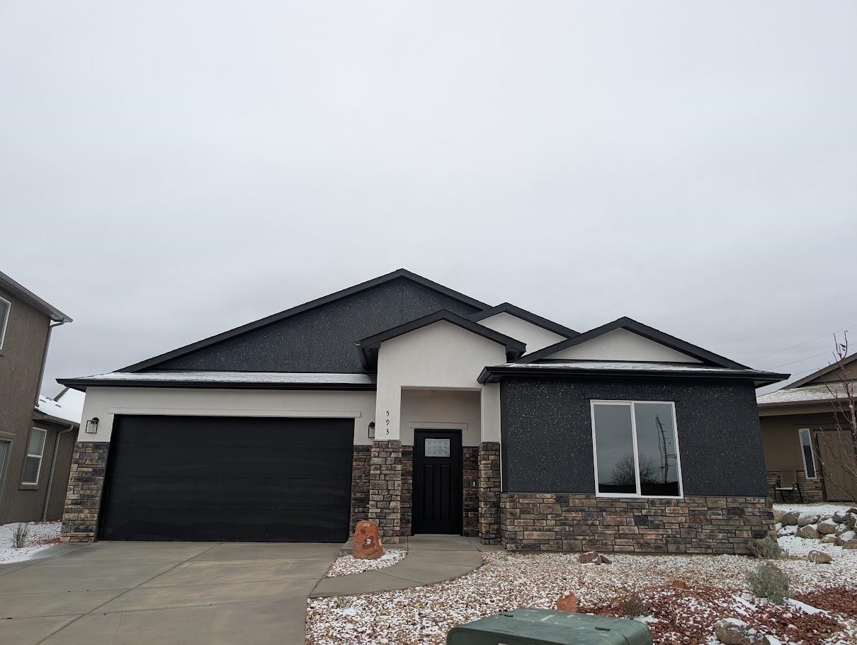593 Treviso Court Property Photo 1
