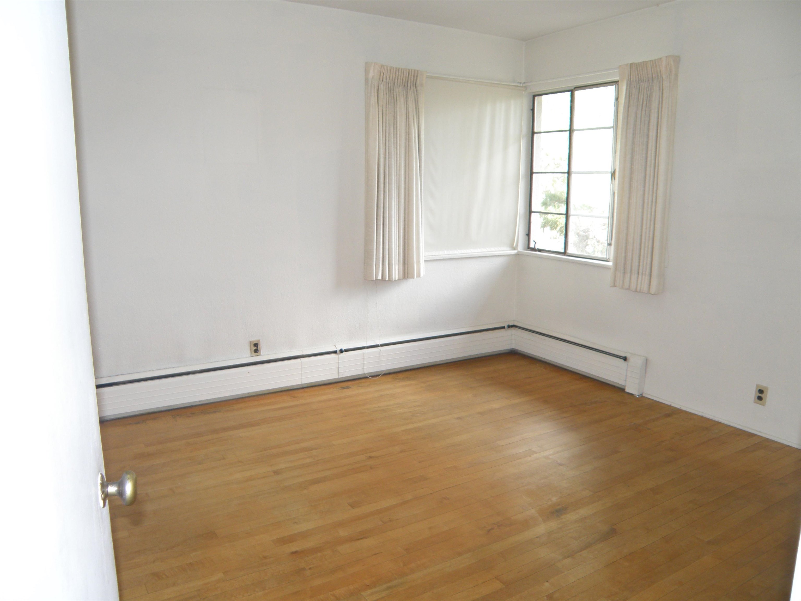 2449 Broadway Property Photo 37