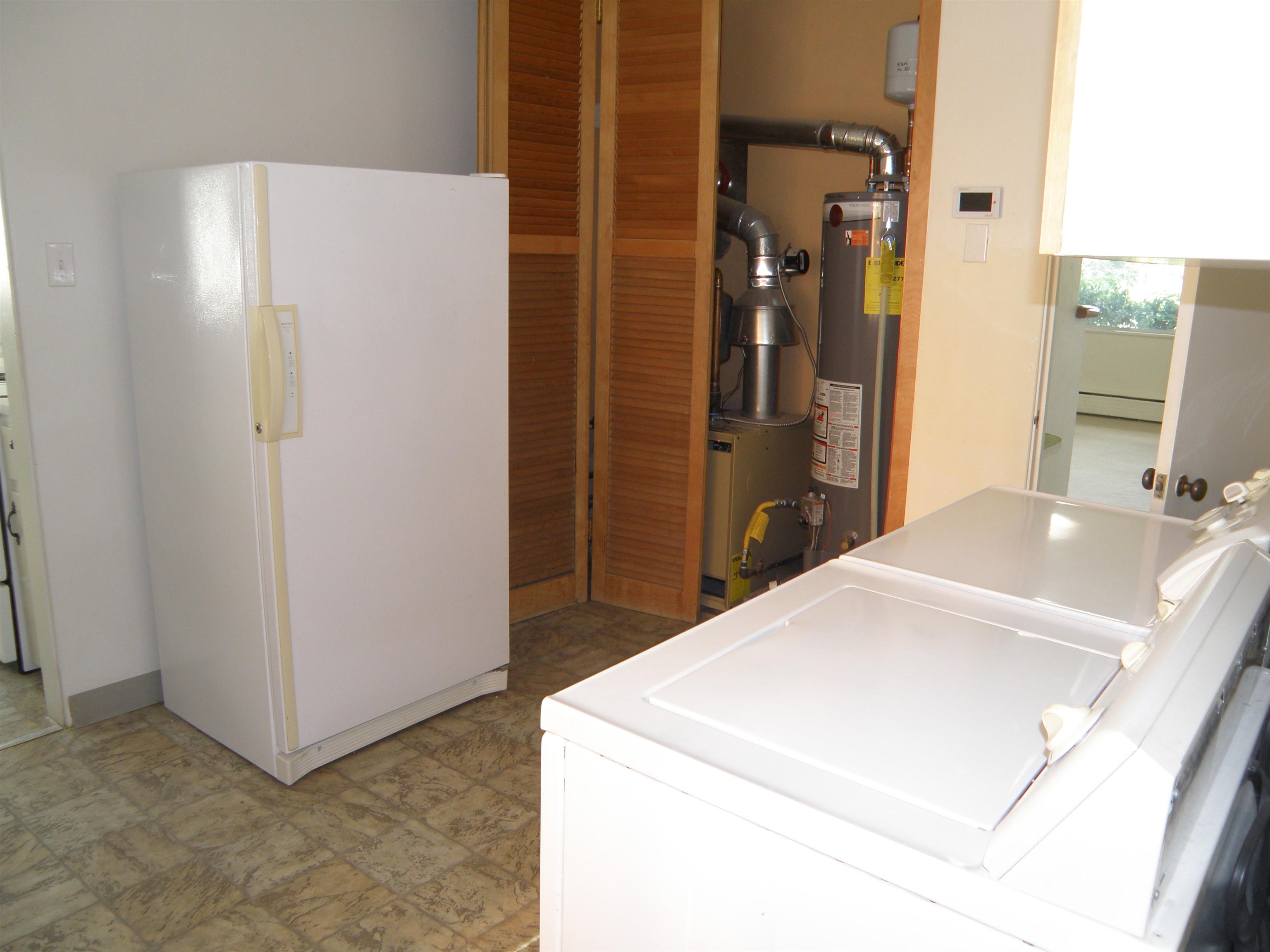 2449 Broadway Property Photo 42