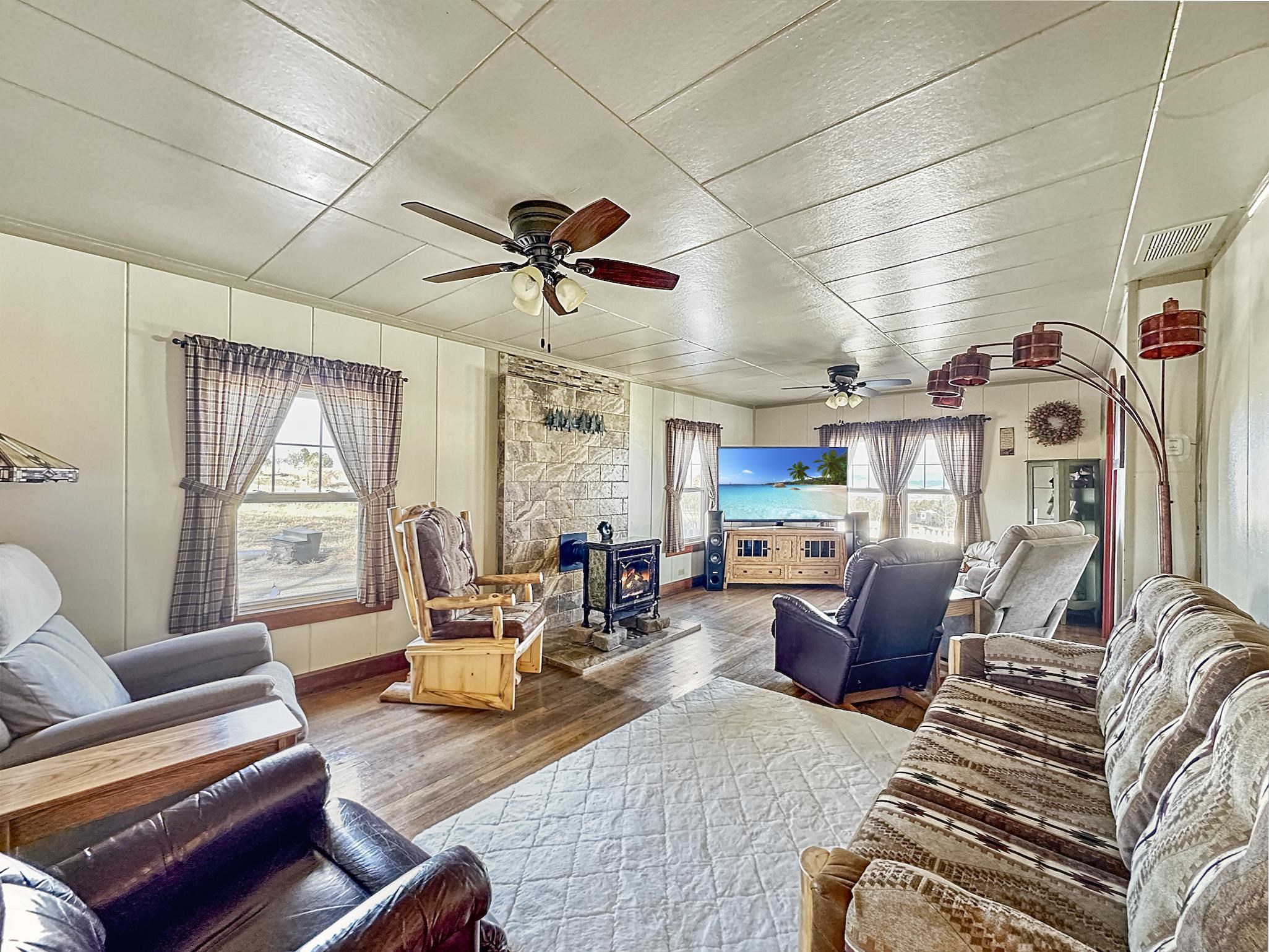 36024 Fruitland Mesa Road Property Photo 14