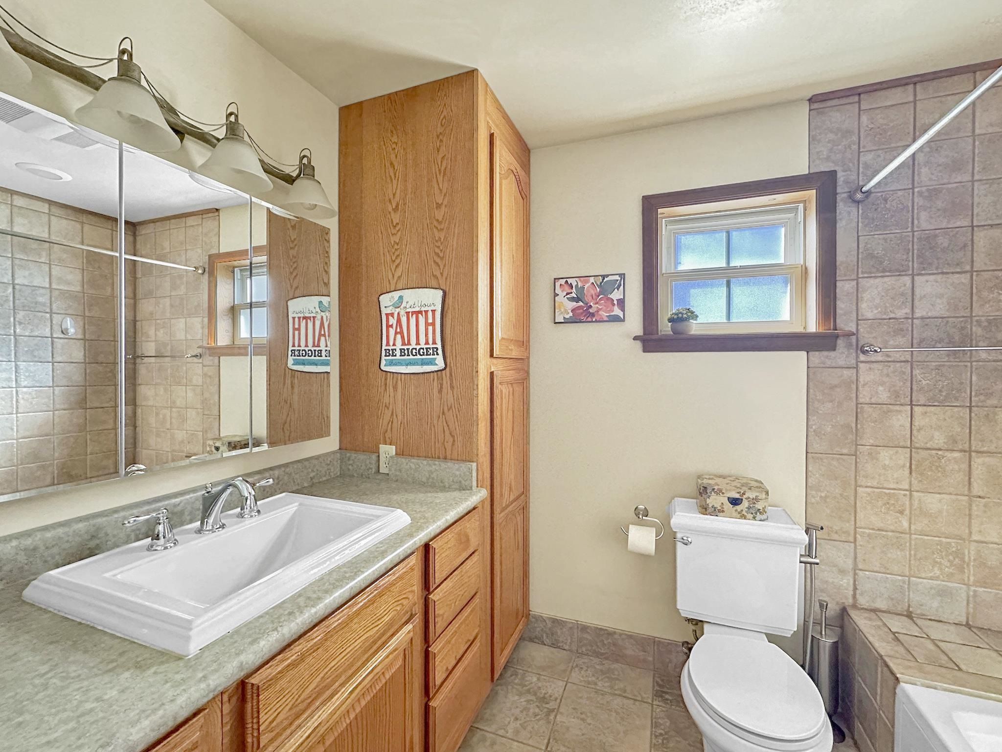 36024 Fruitland Mesa Road Property Photo 32