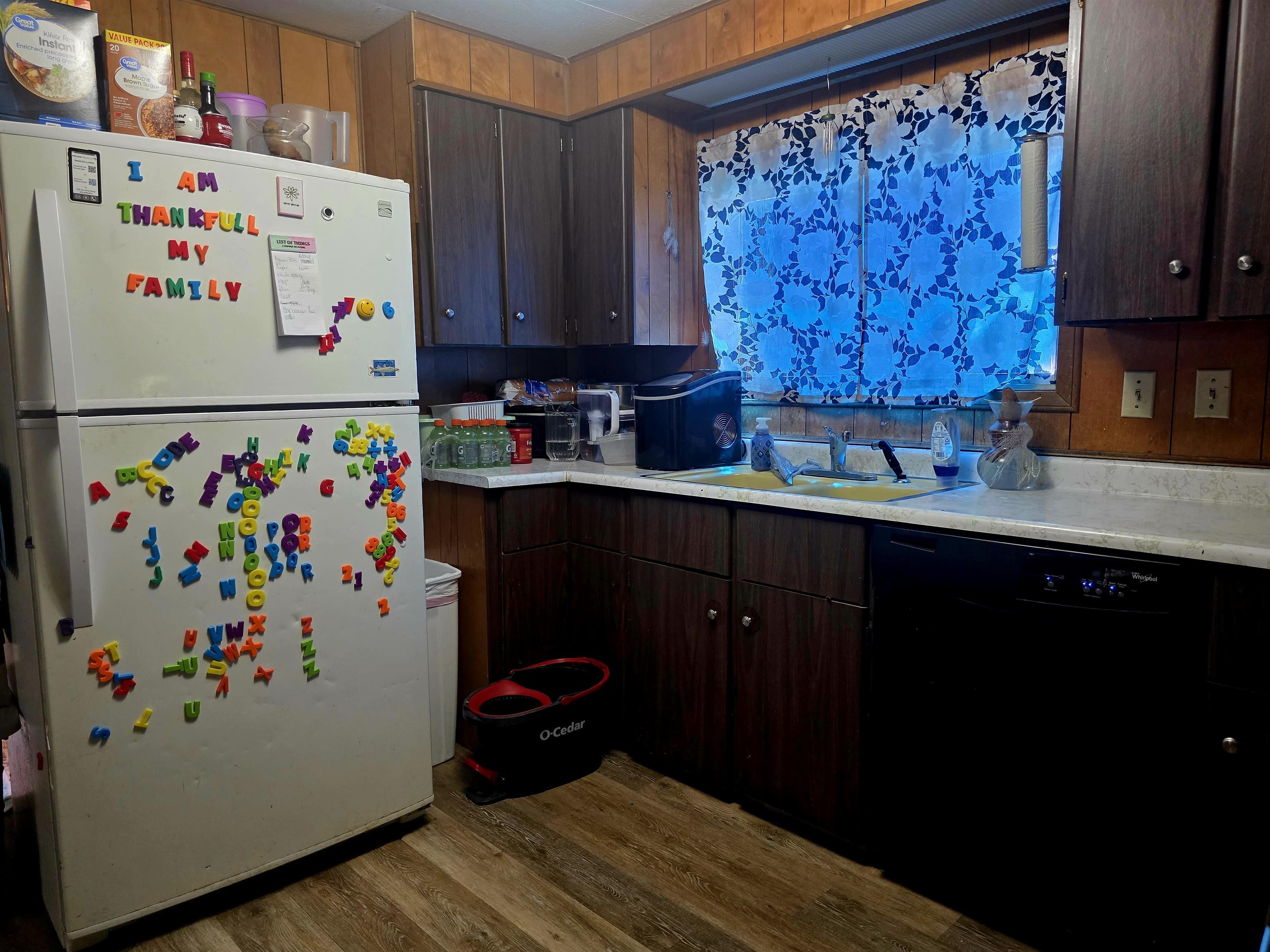 2860 Hall Avenue Property Photo 10