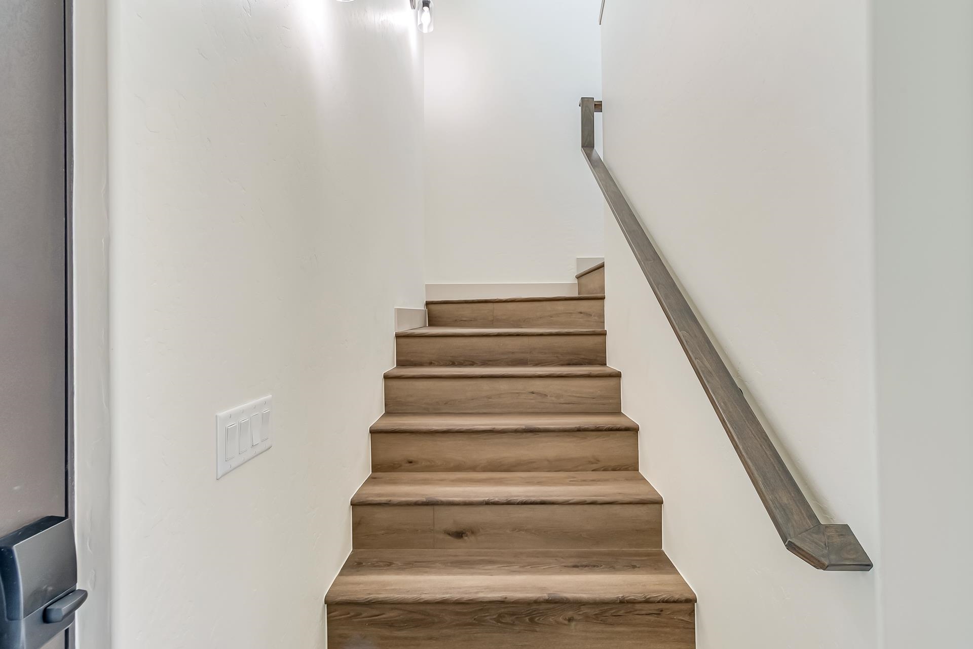 1137 Sprocket Court Property Photo 27