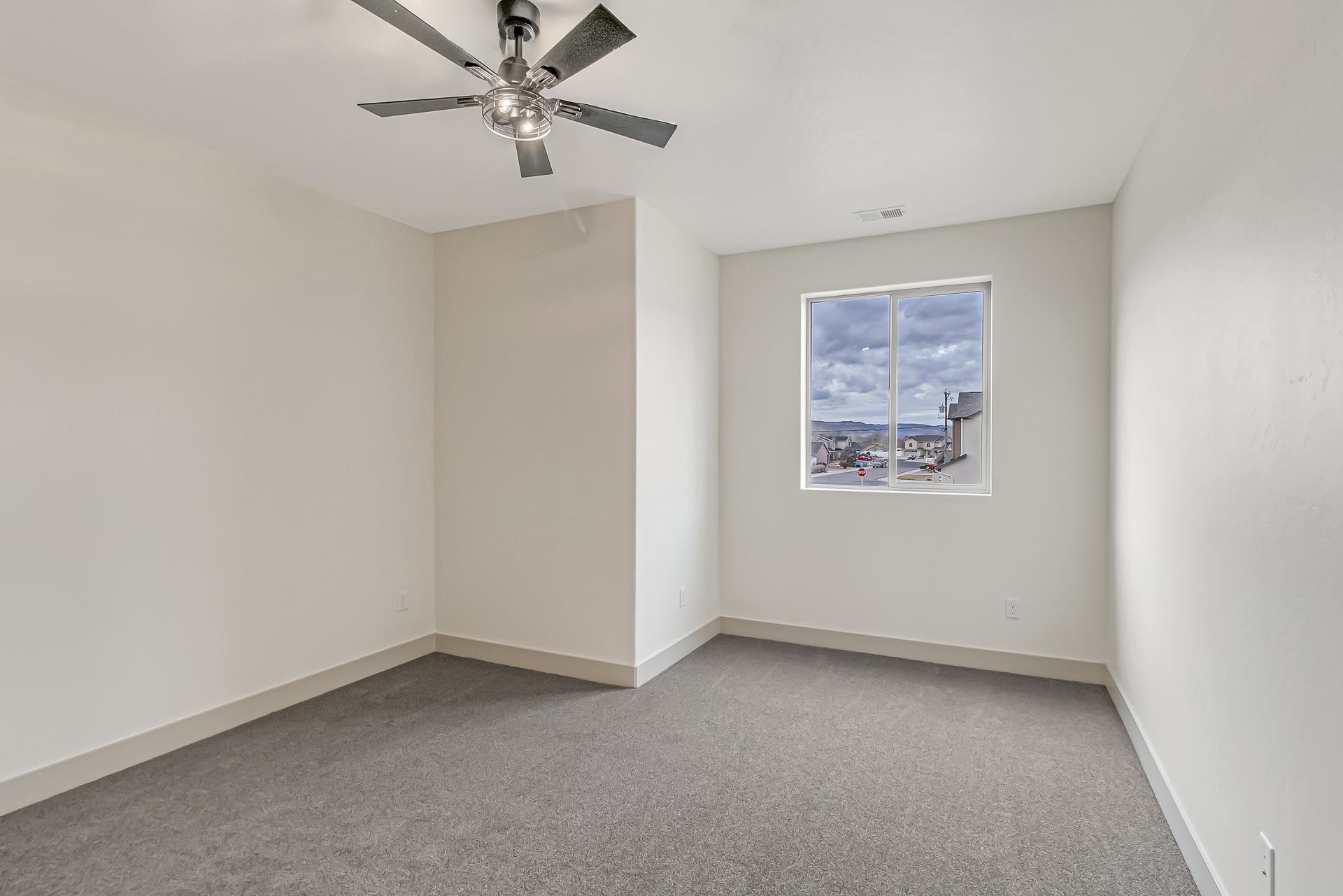1137 Sprocket Court Property Photo 34