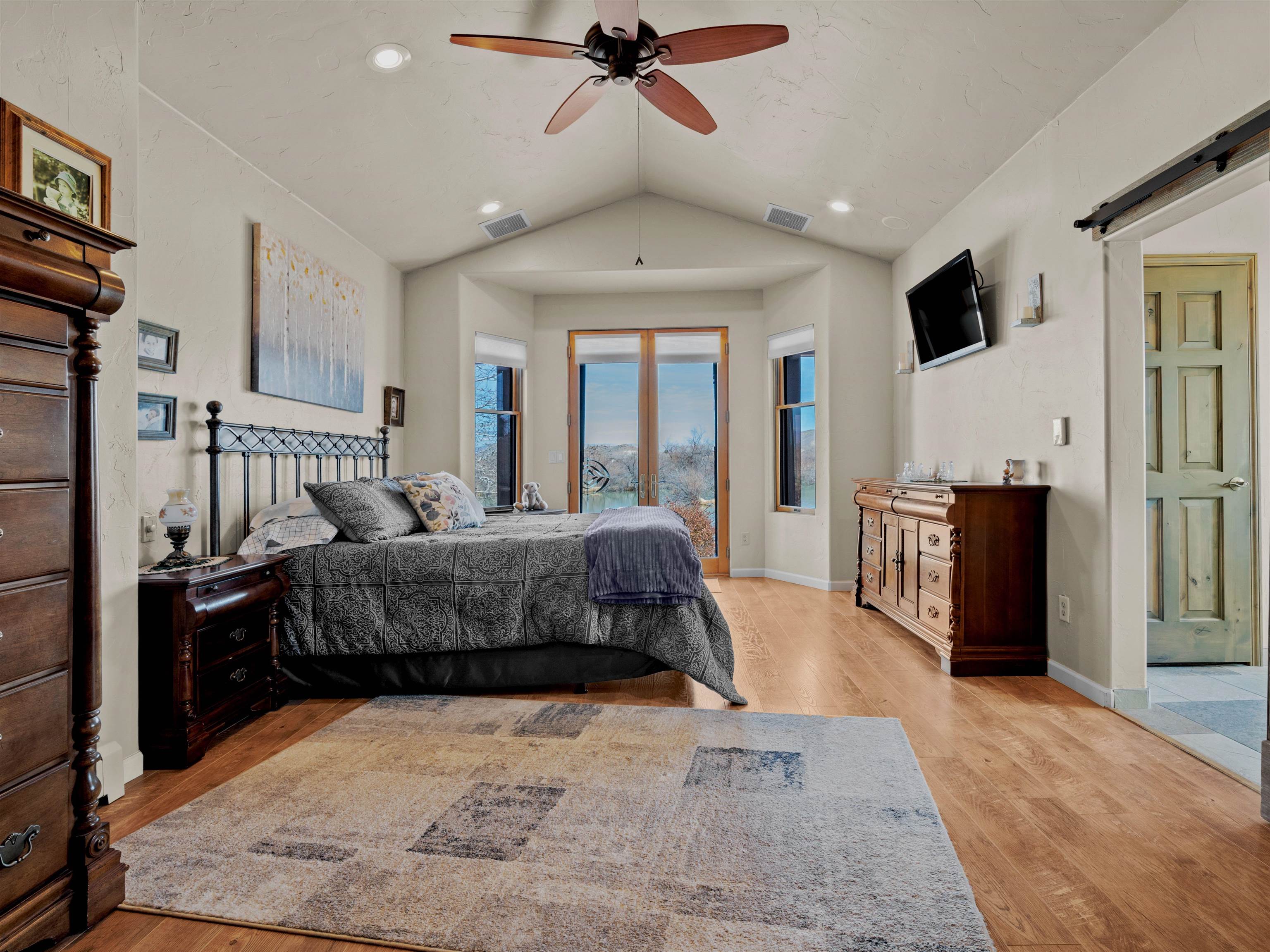 2111 Desert Hills Road Property Photo 17