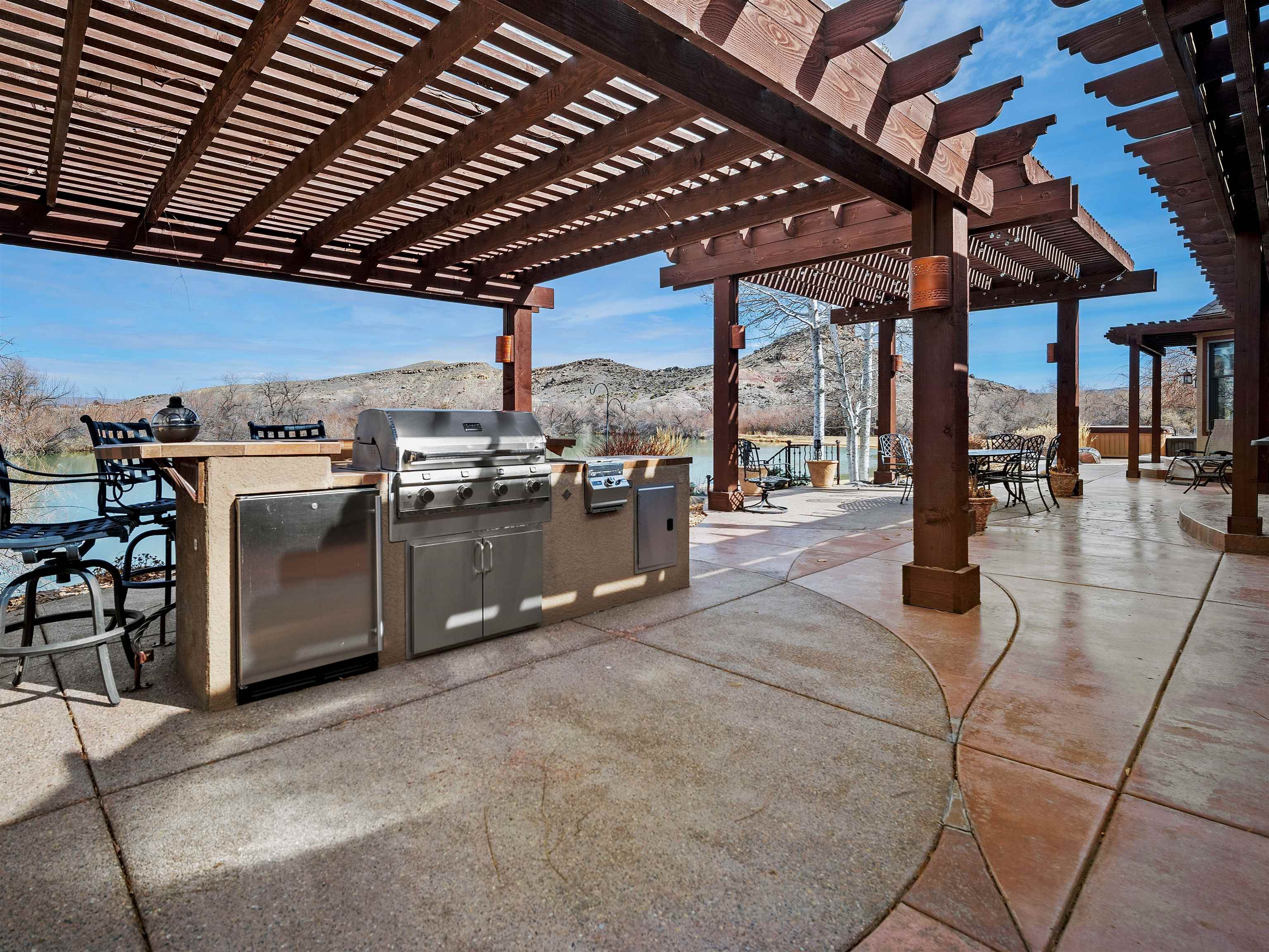2111 Desert Hills Road Property Photo 27