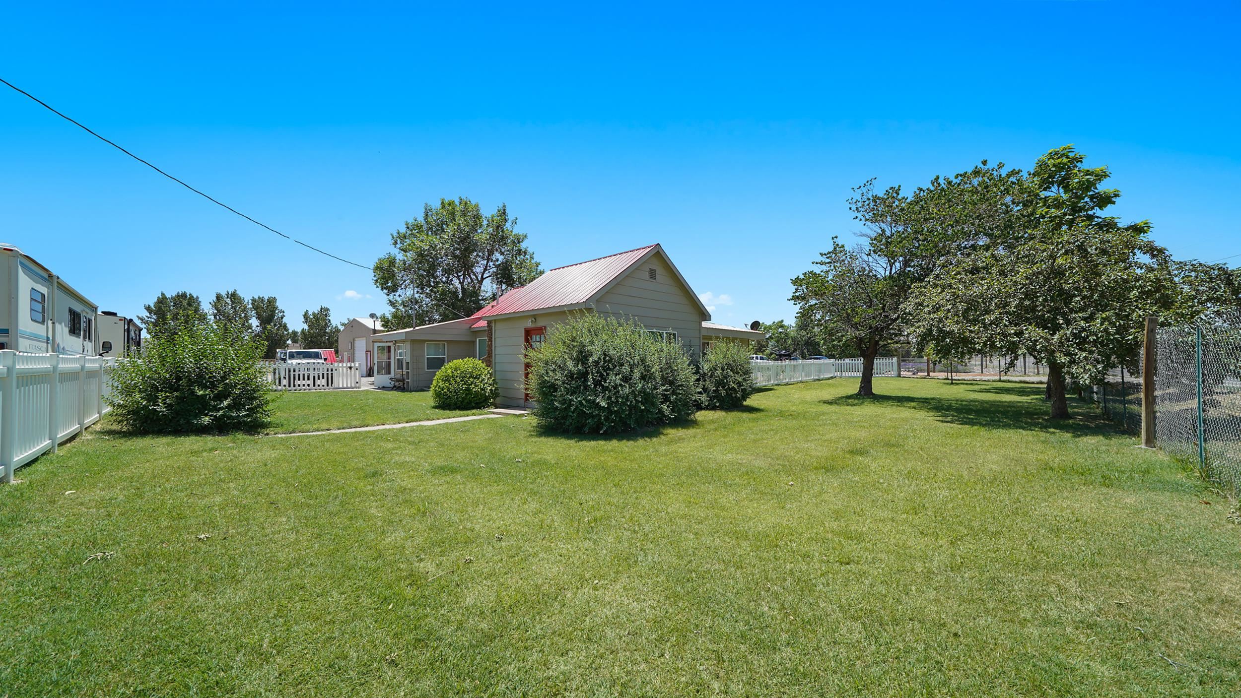 3669 G Road Property Photo 1