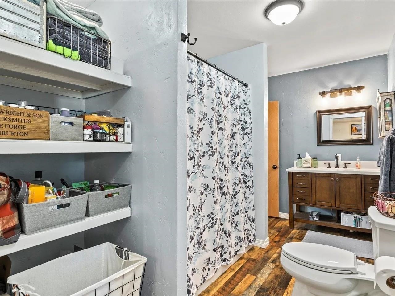 3669 G Road Property Photo 14