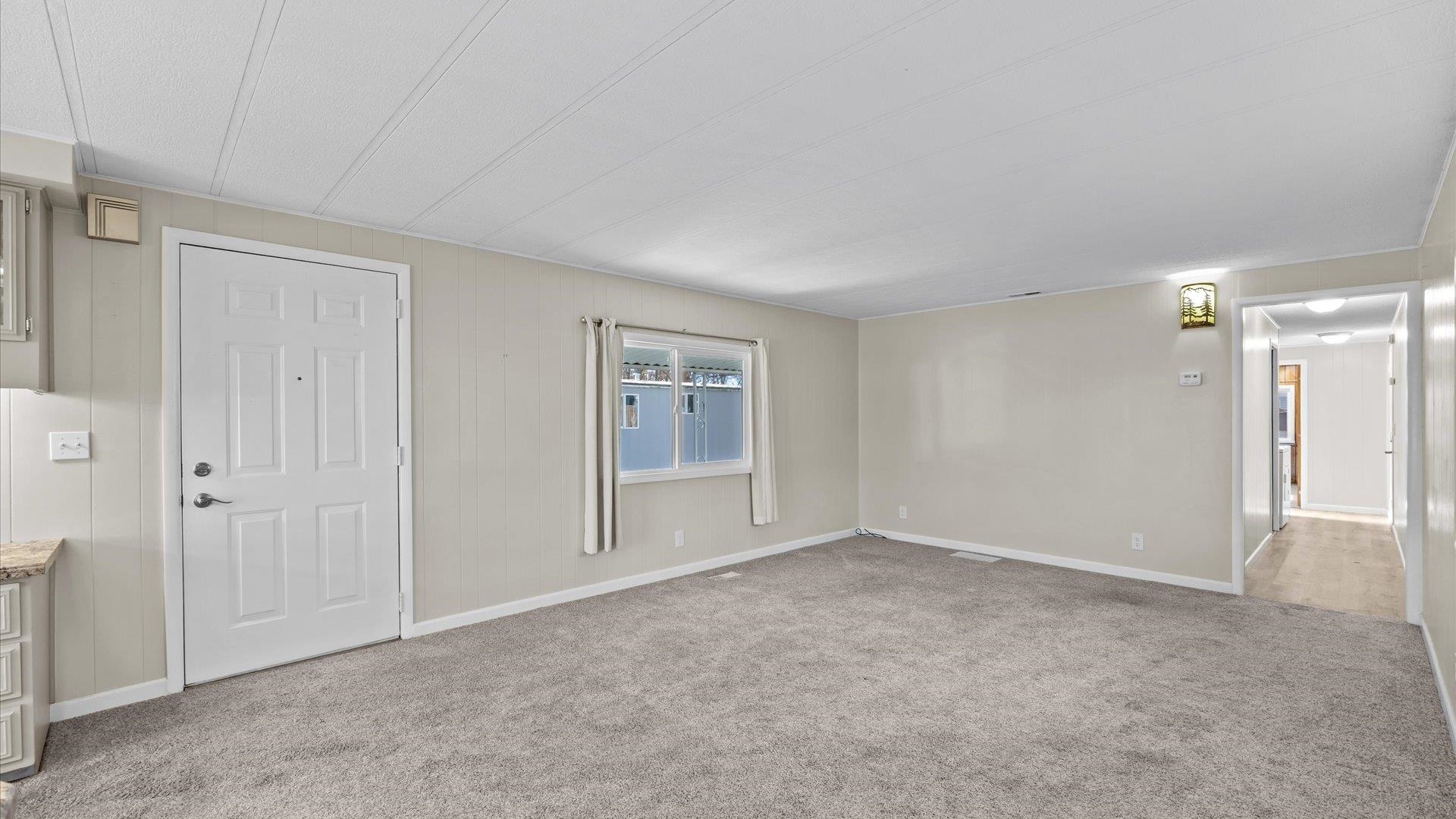 3781 Granada Drive Property Photo 4