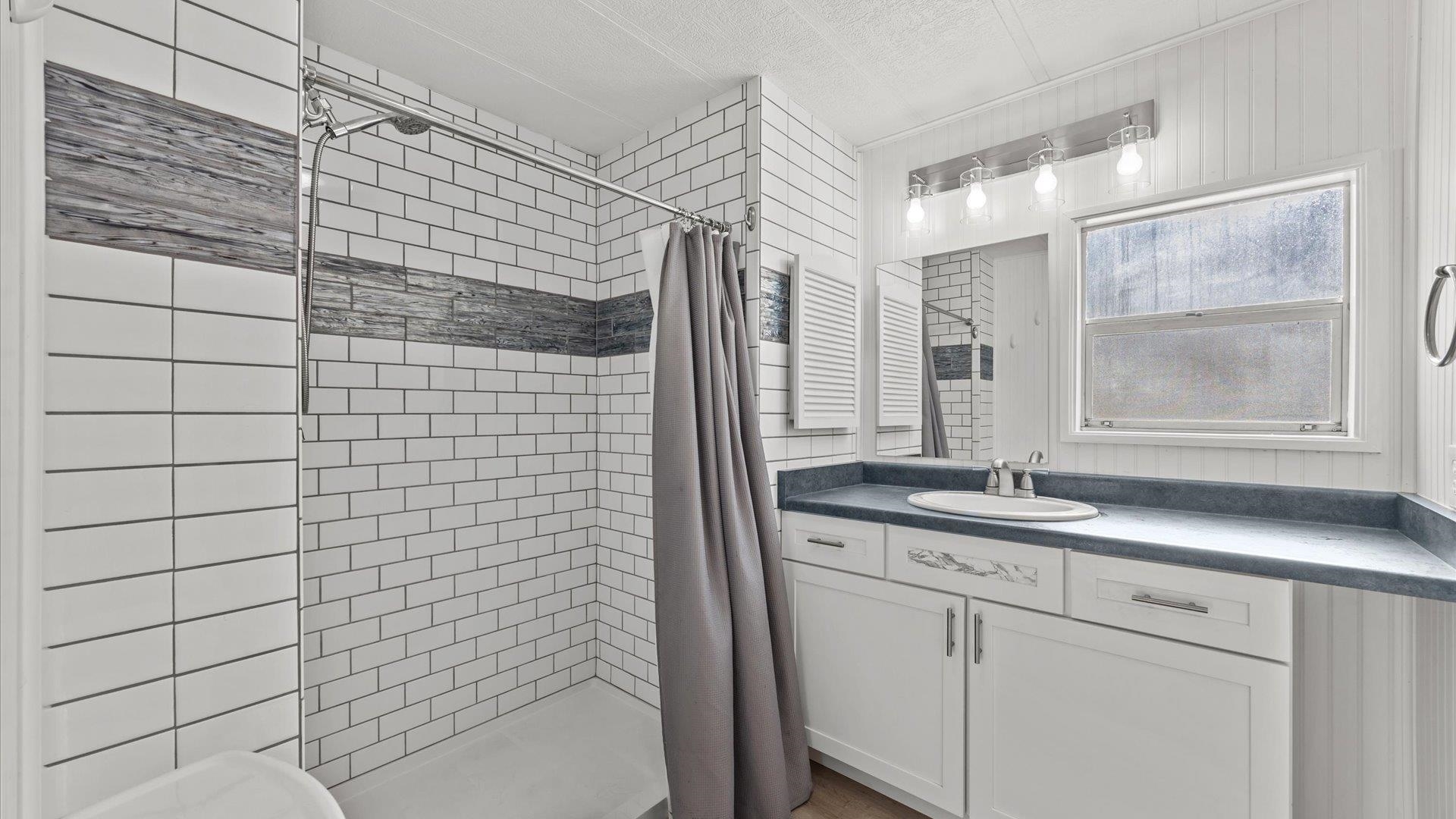 3781 Granada Drive Property Photo 11