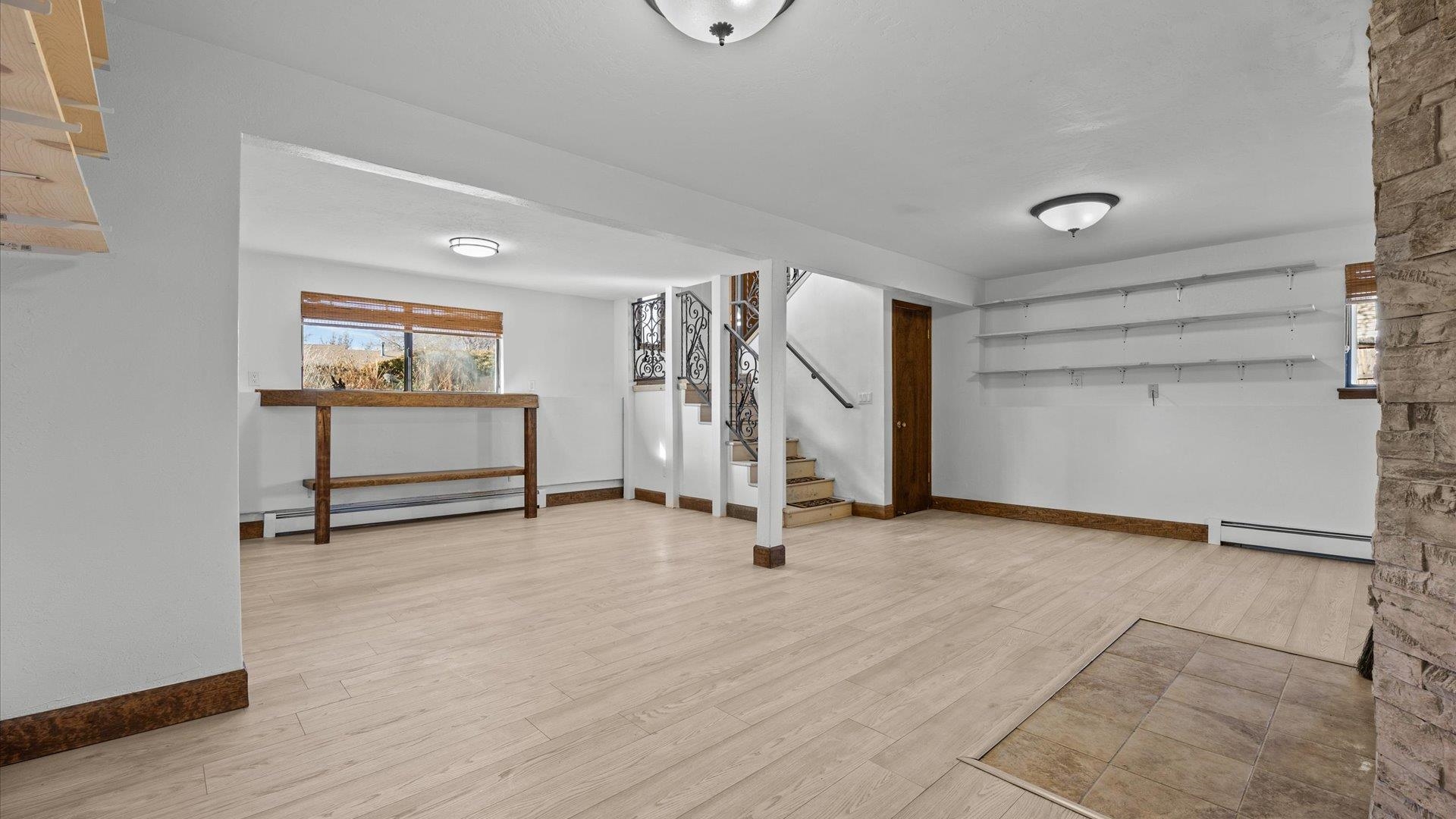 2040 Barberry Avenue Property Photo 14