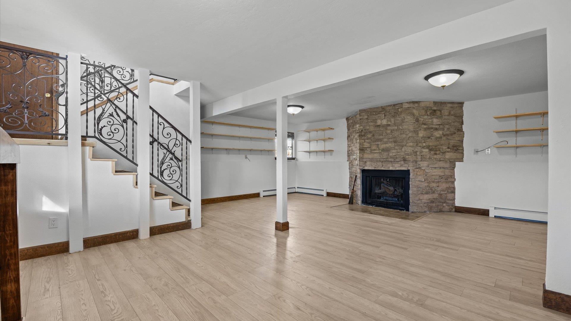 2040 Barberry Avenue Property Photo 16