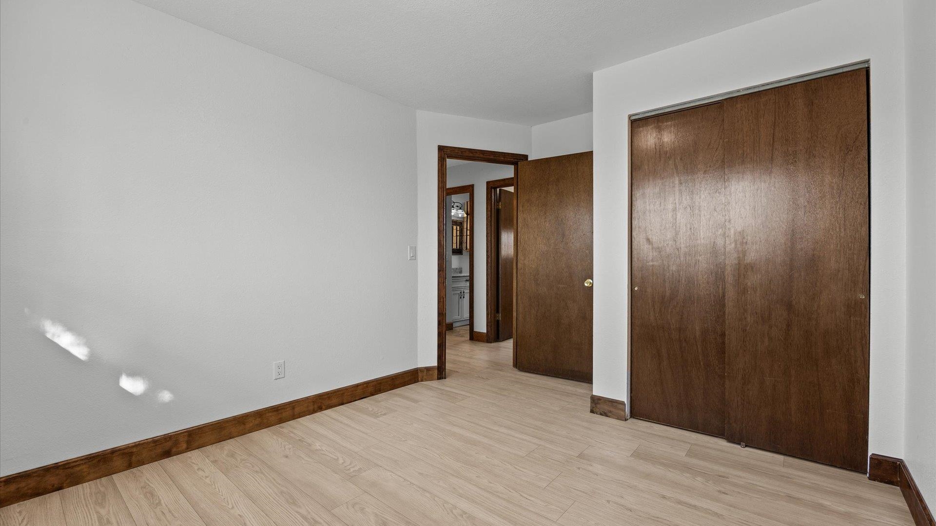 2040 Barberry Avenue Property Photo 24