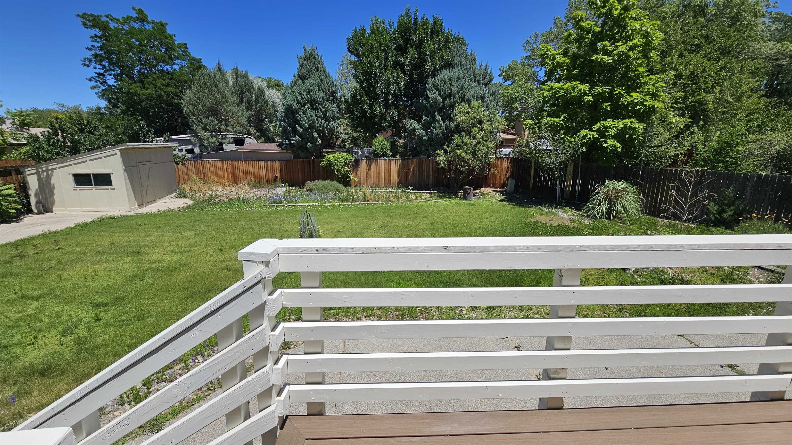 2040 Barberry Avenue Property Photo 28