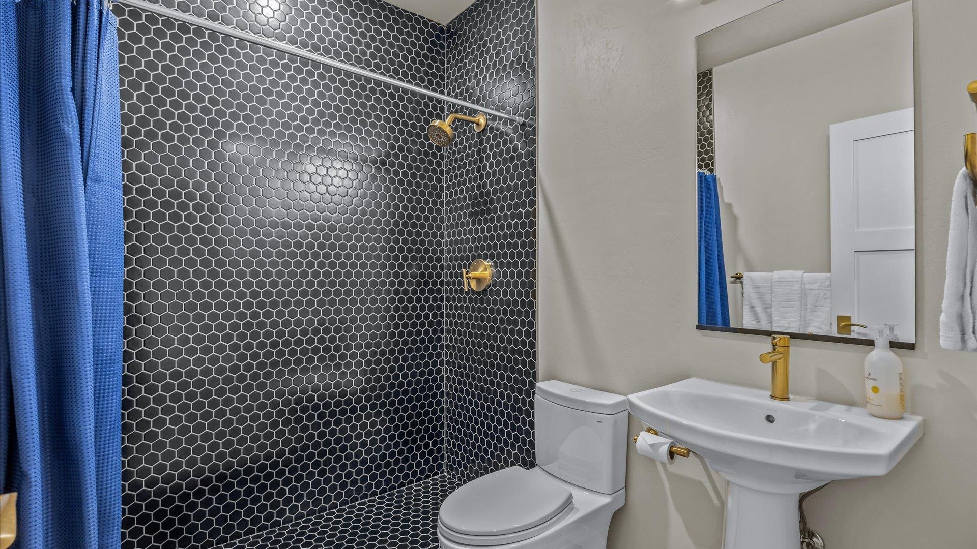 1970 Broadway Property Photo 27