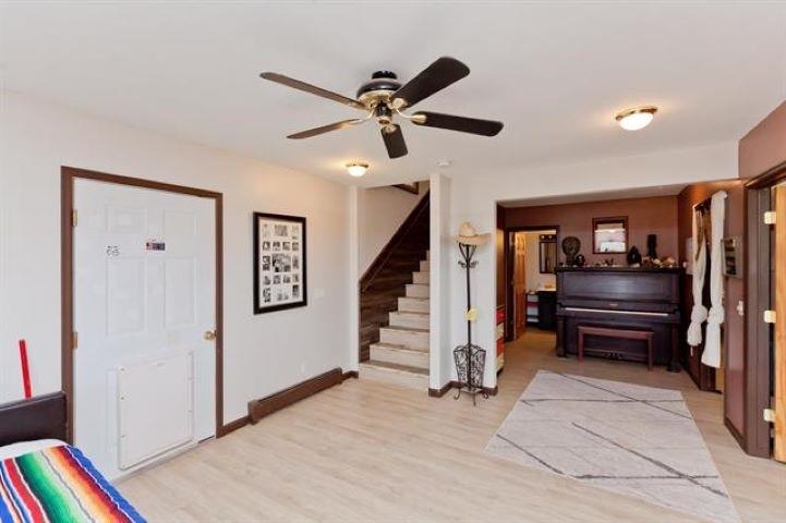 900 Thistle Court Property Photo 3
