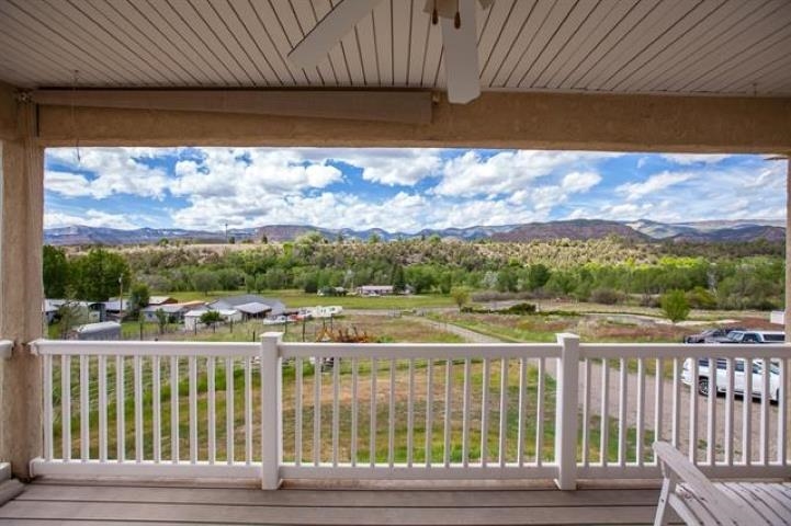 900 Thistle Court Property Photo 34