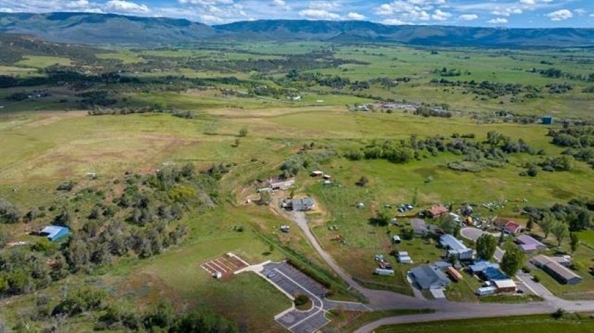 900 Thistle Court Property Photo 35
