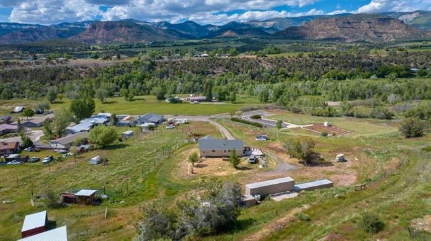 900 Thistle Court Property Photo 40