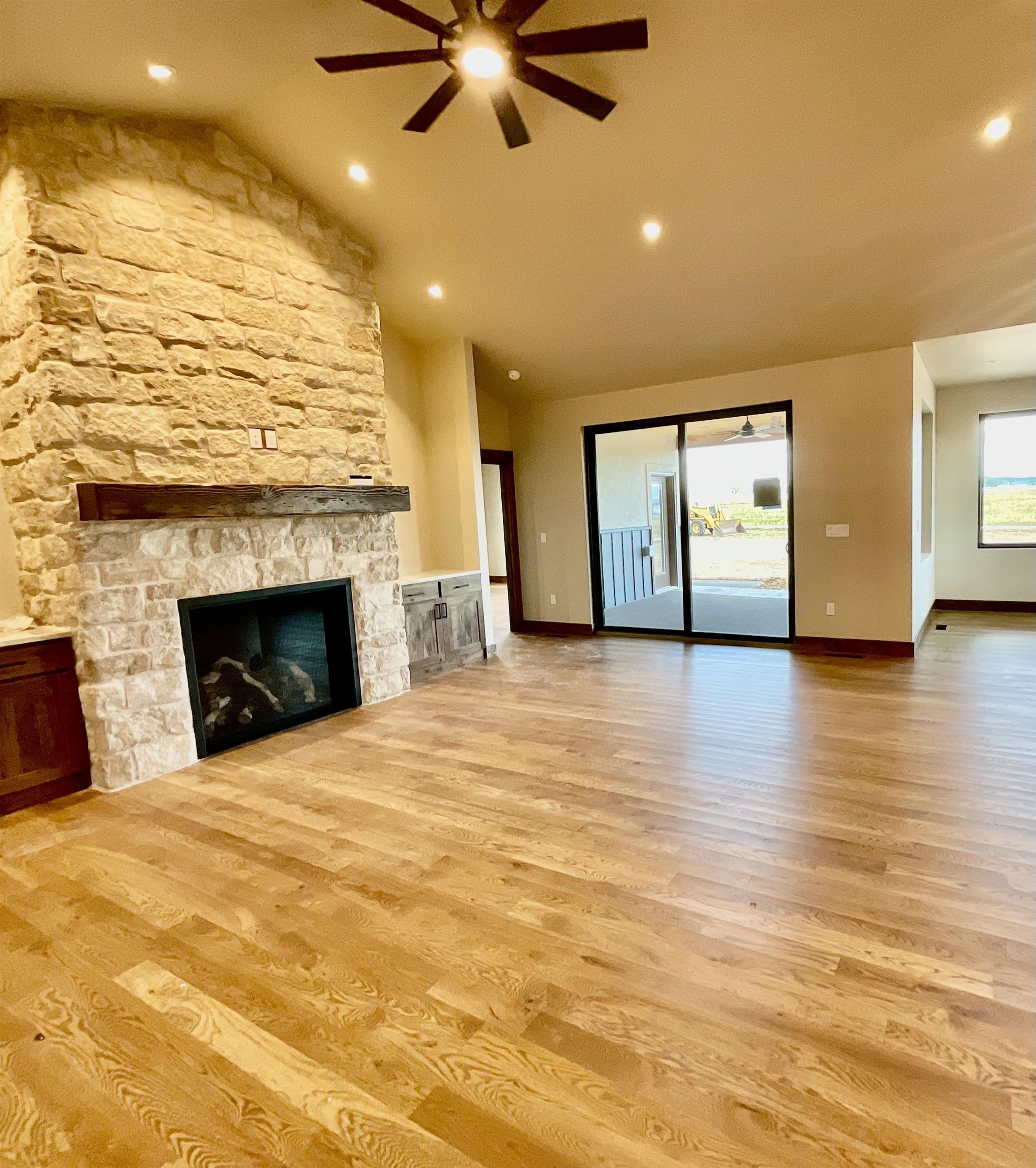10013 5800 Road Property Photo 5