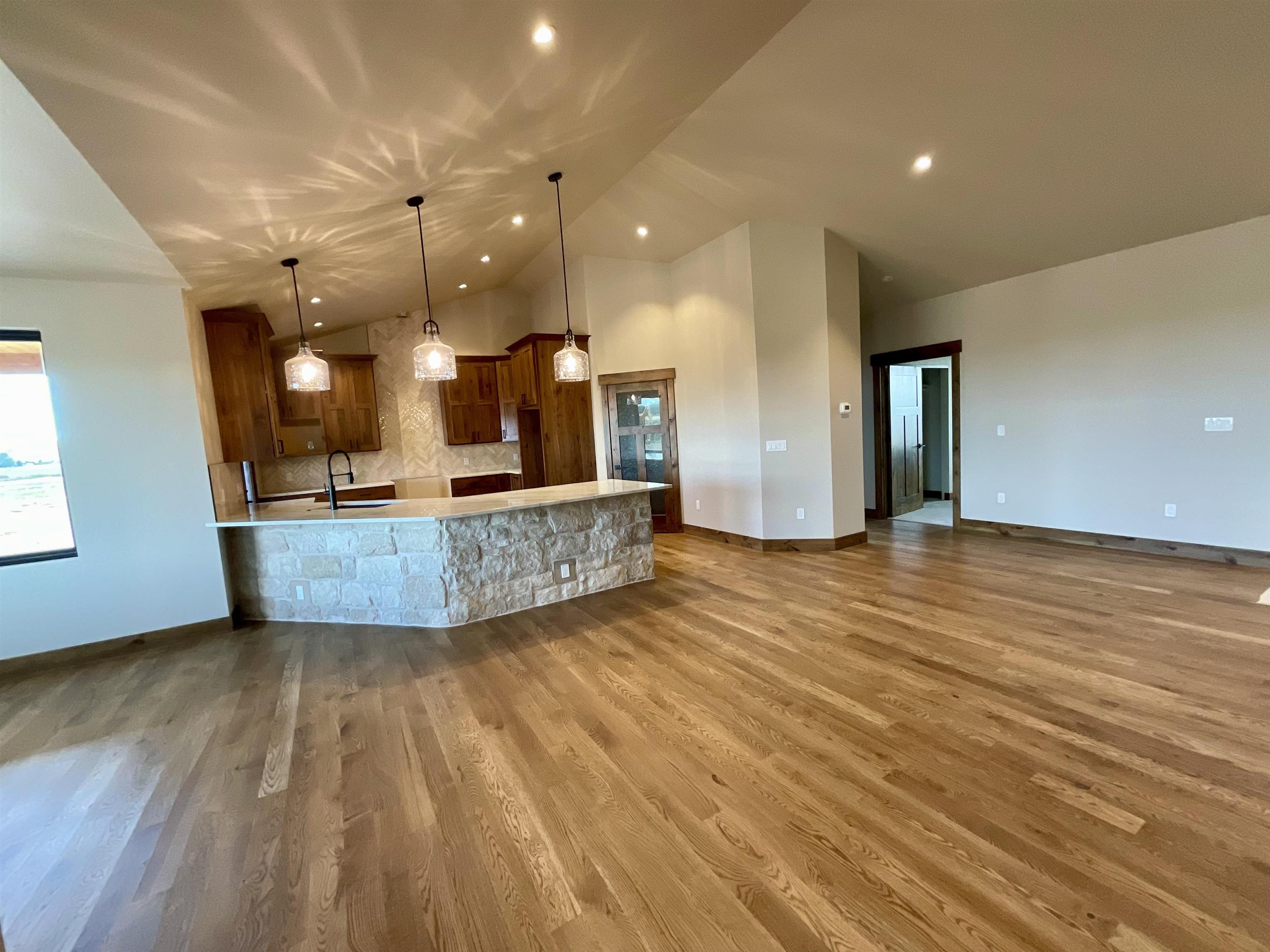 10013 5800 Road Property Photo 9