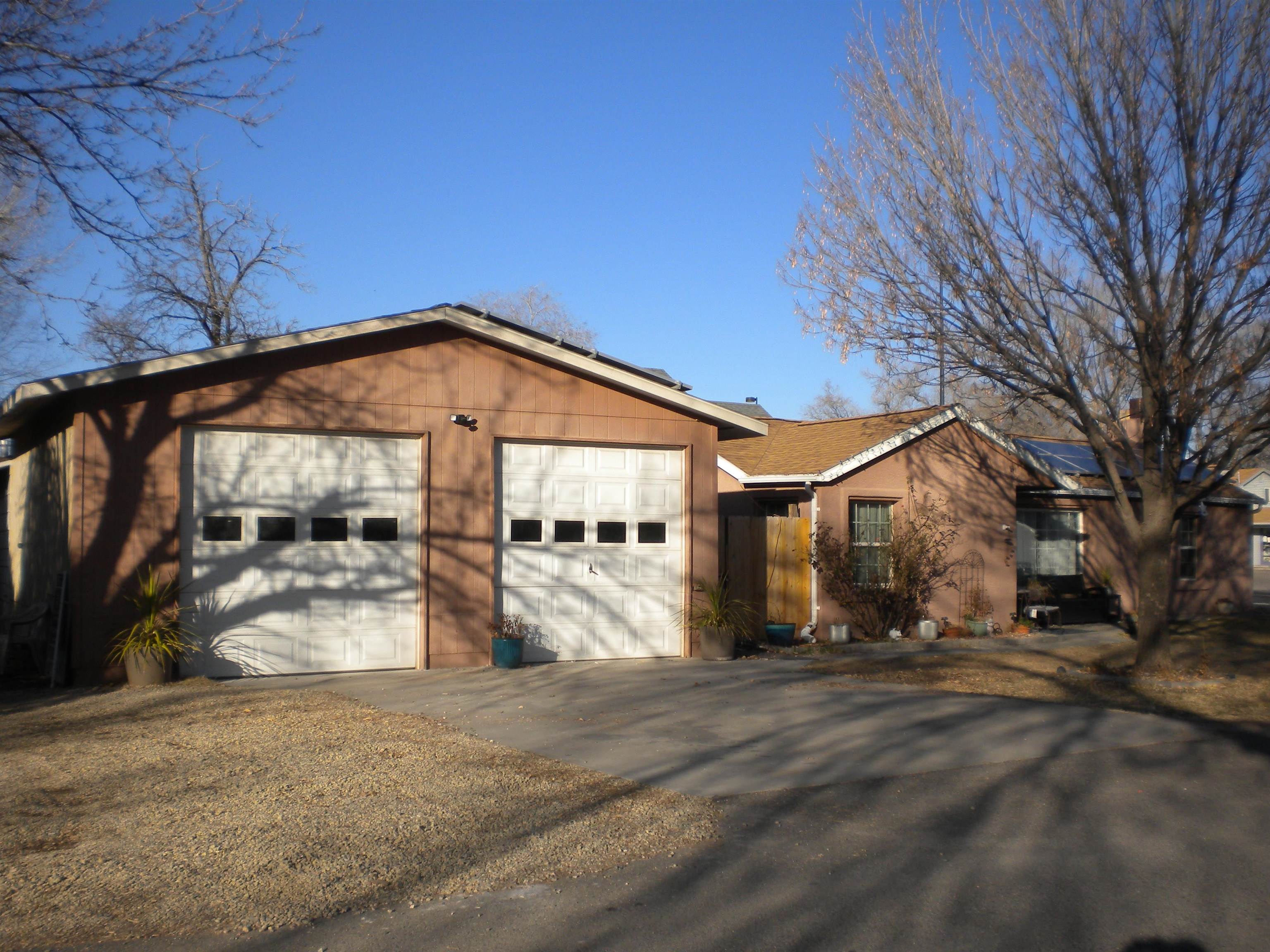 340 Epps Drive Property Photo 1