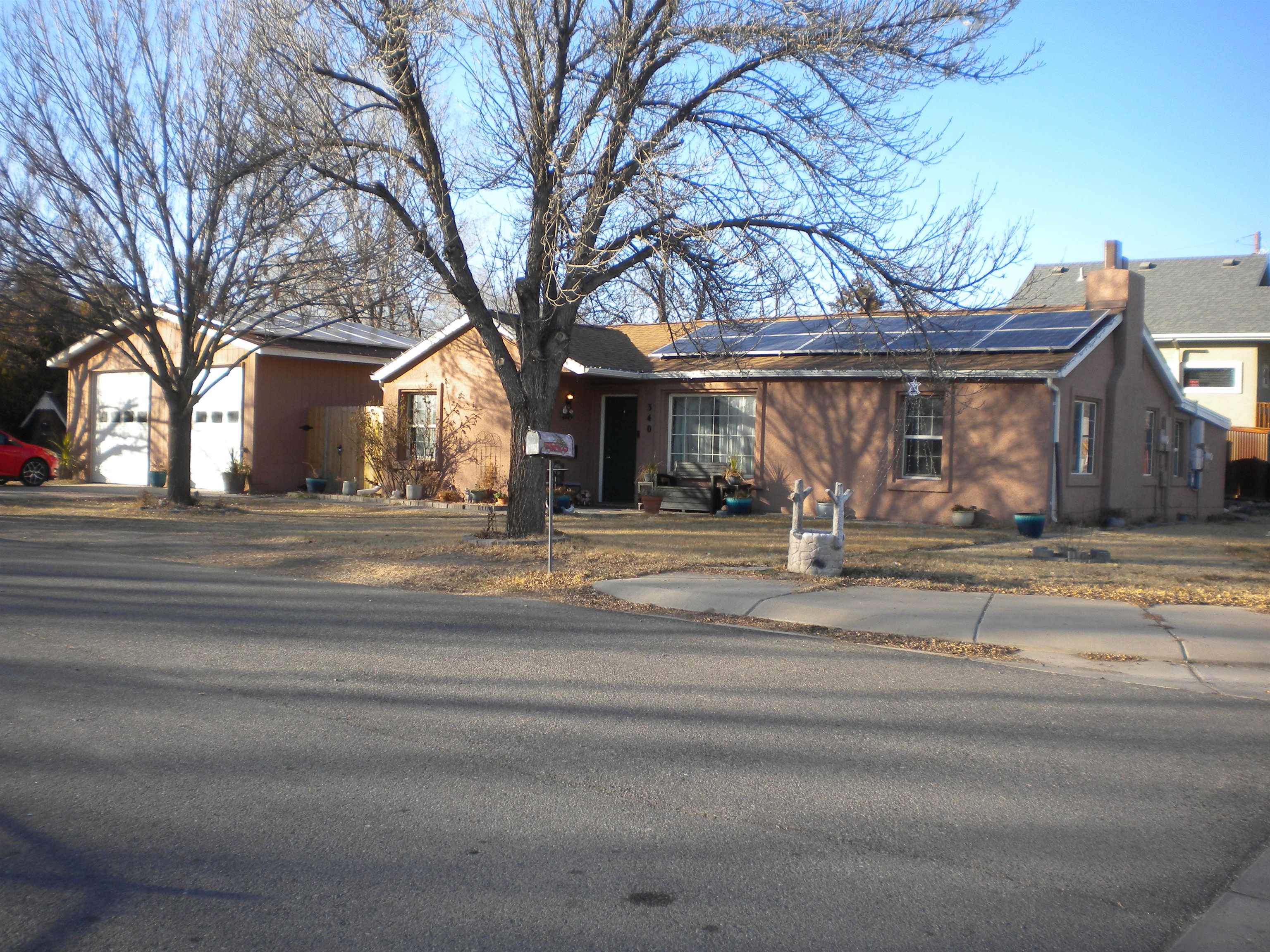 340 Epps Drive Property Photo 2