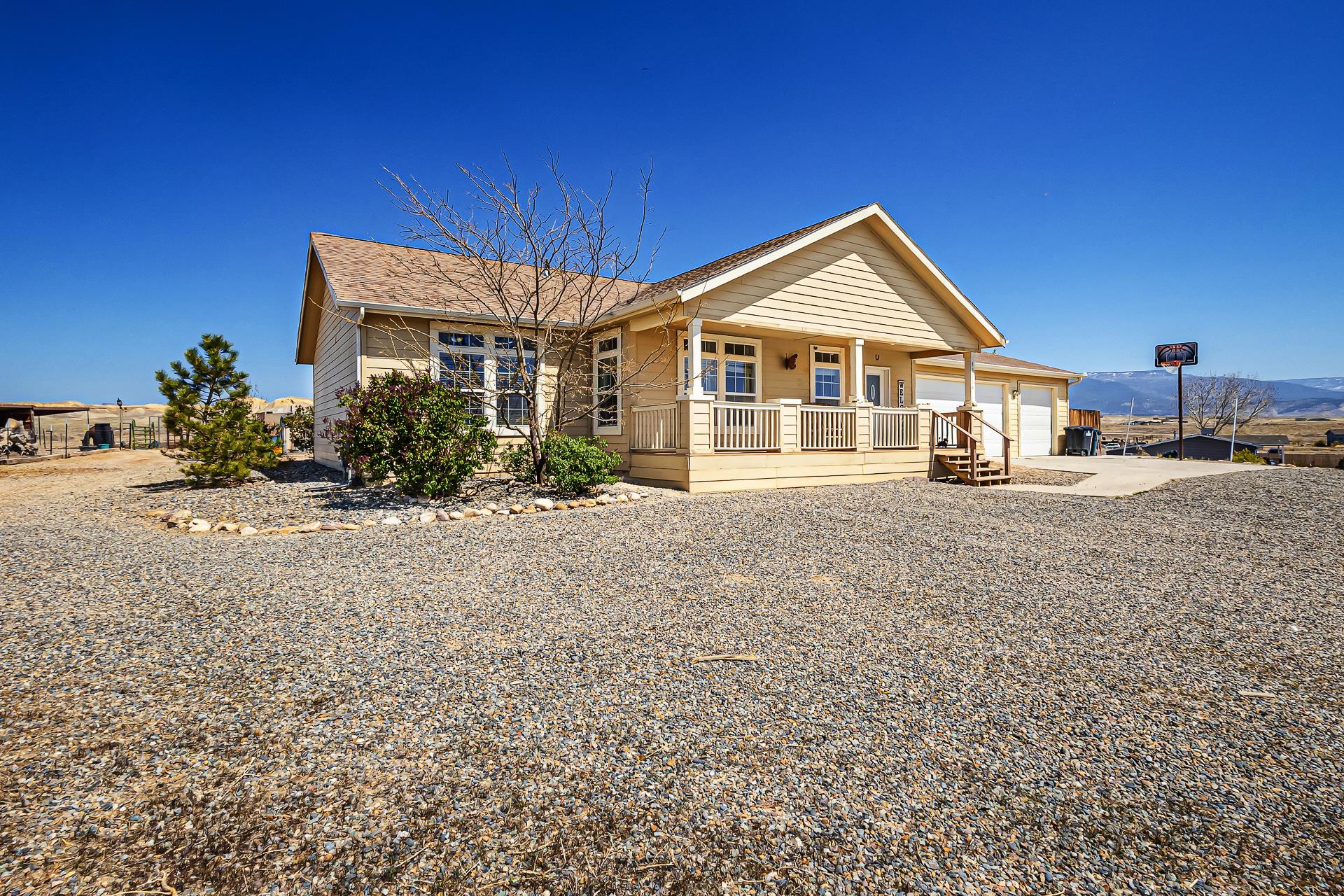 33104 Willow Bend Road Property Photo 1