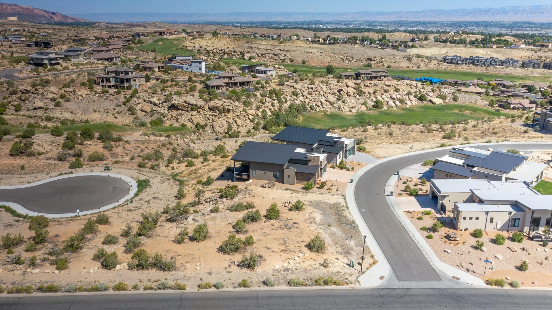 299 Bella Court Property Photo 2