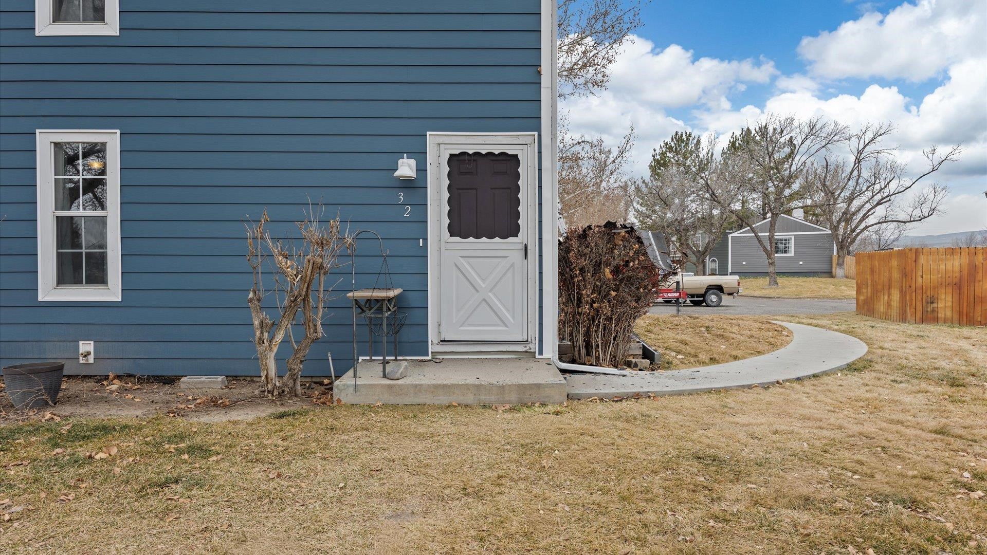 264 Coventry Court Property Photo 1