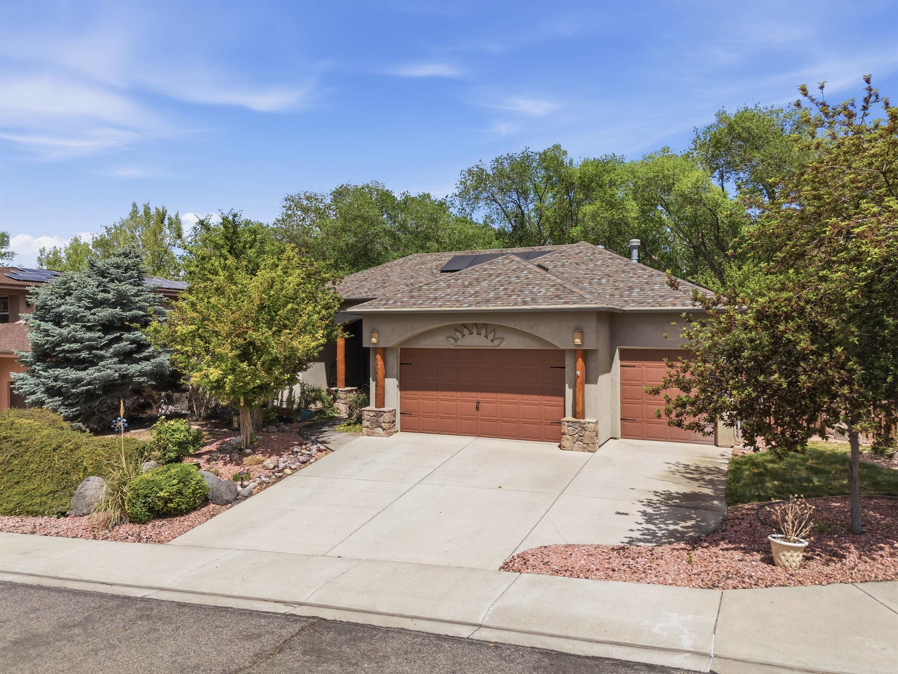2222 Da Vinci Place Property Photo 1