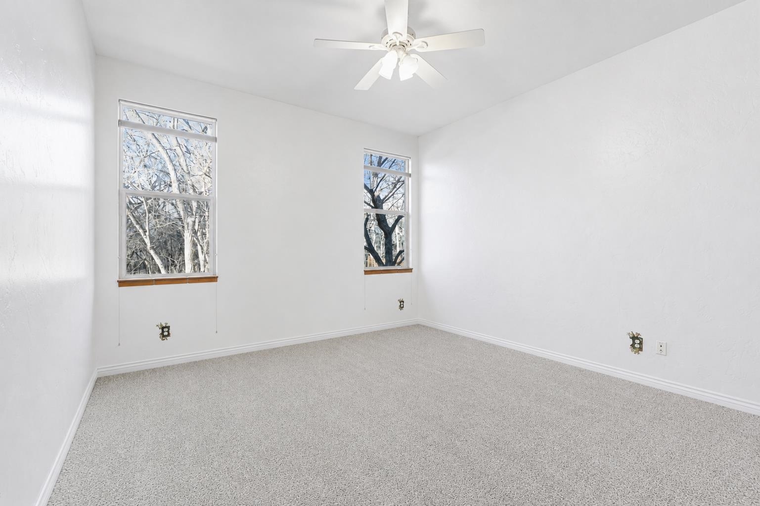 2222 Da Vinci Place Property Photo 9