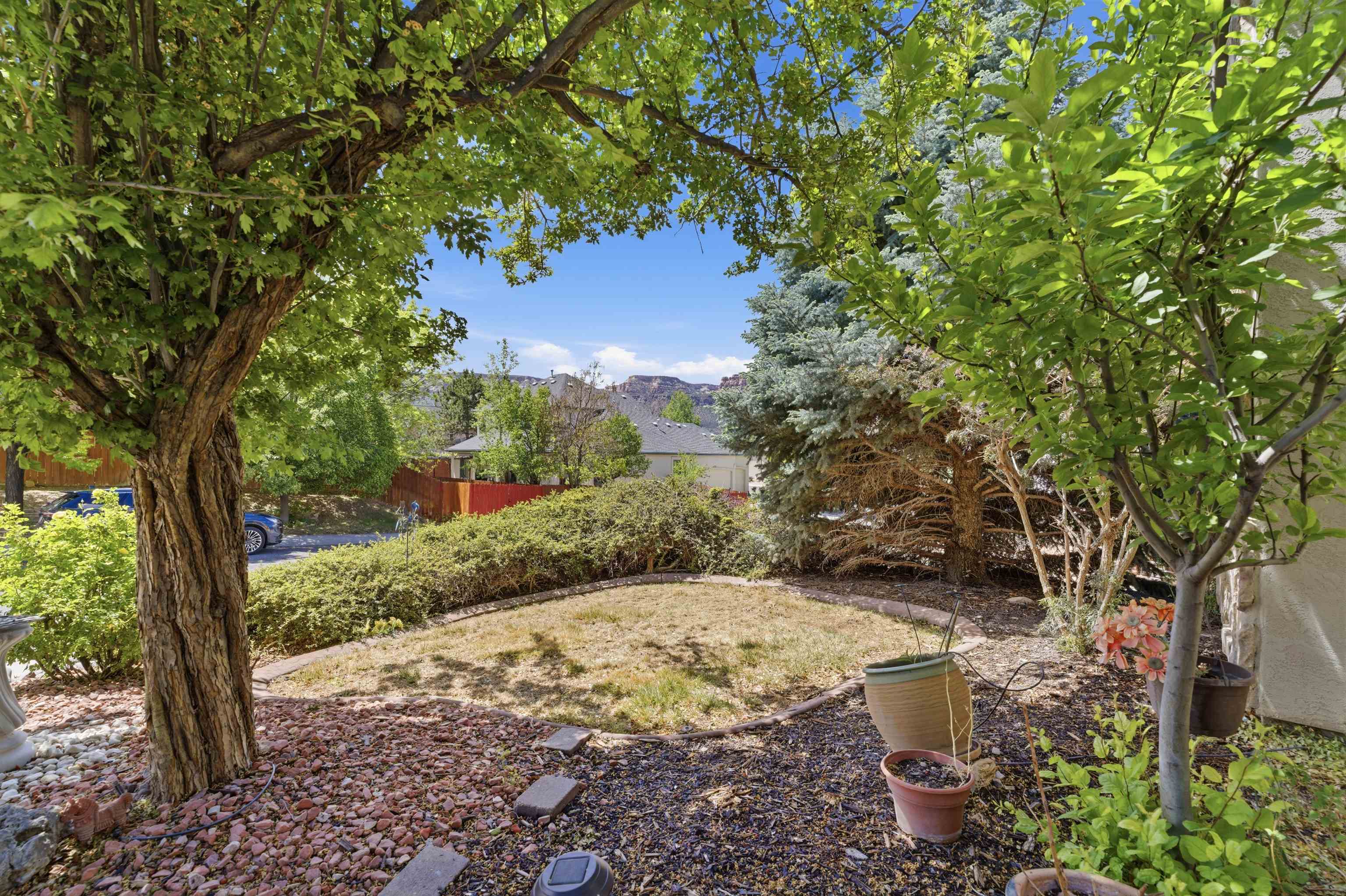 2222 Da Vinci Place Property Photo 27