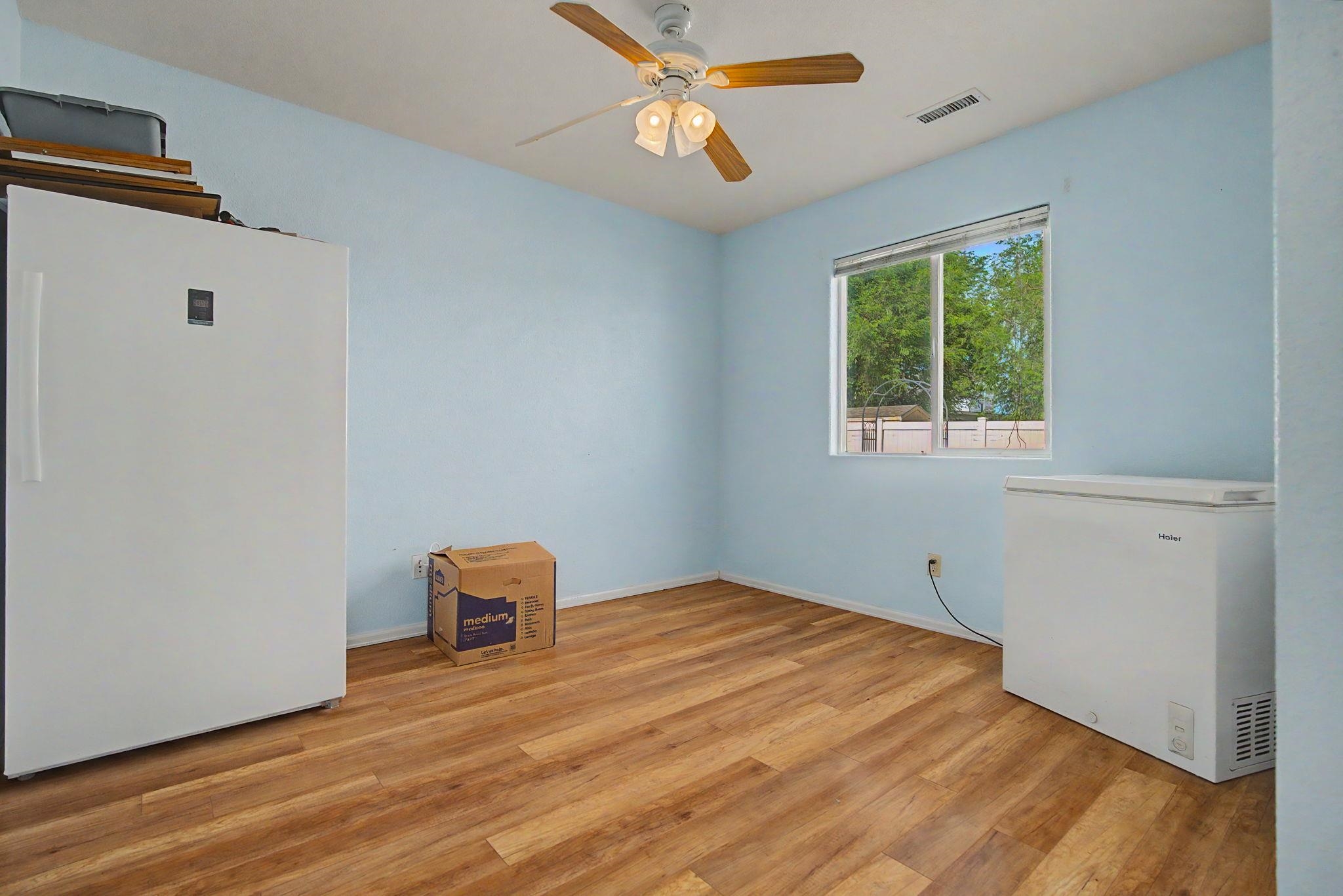 444 Pear Lane Property Photo 12