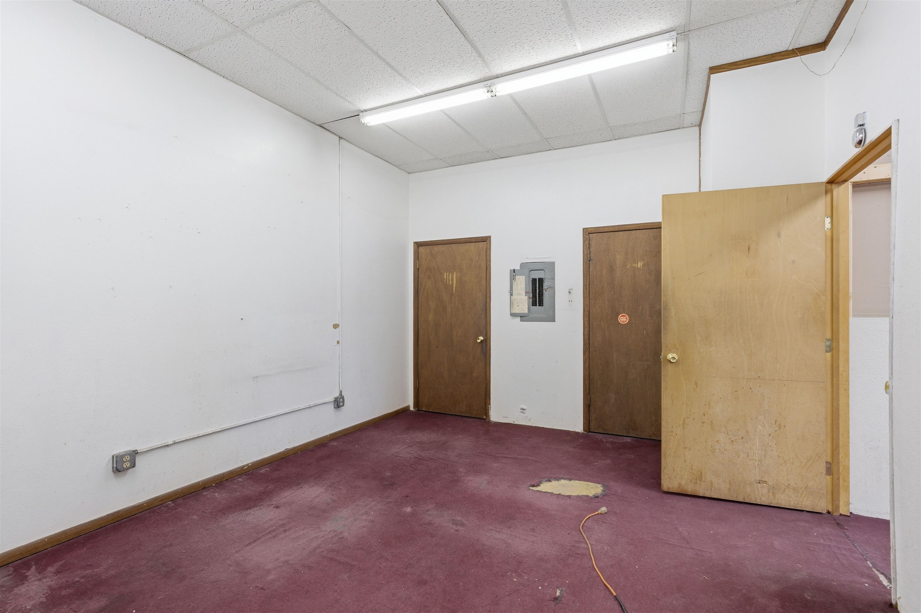 2148 Broadway Property Photo 6