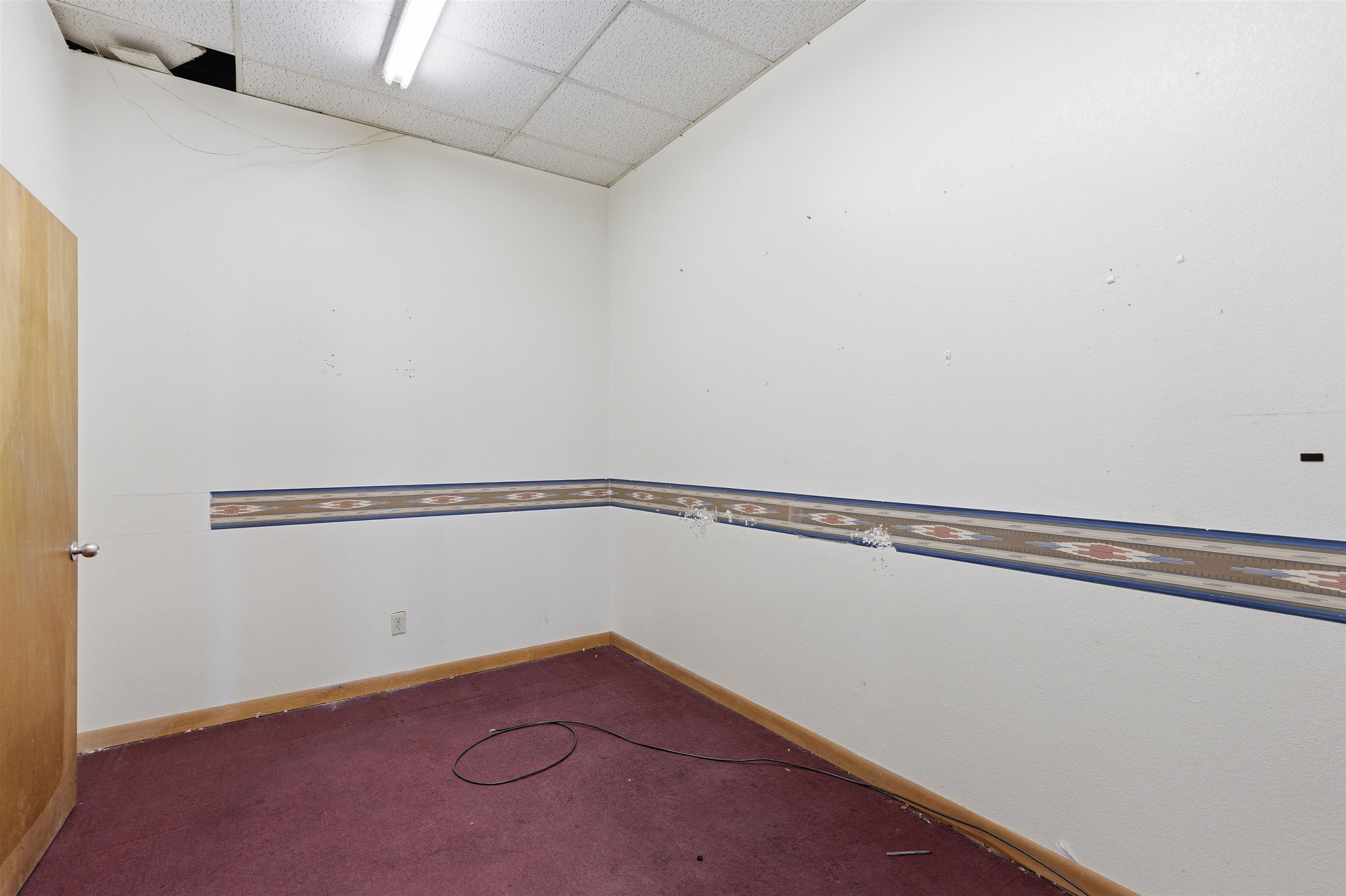 2148 Broadway Property Photo 4