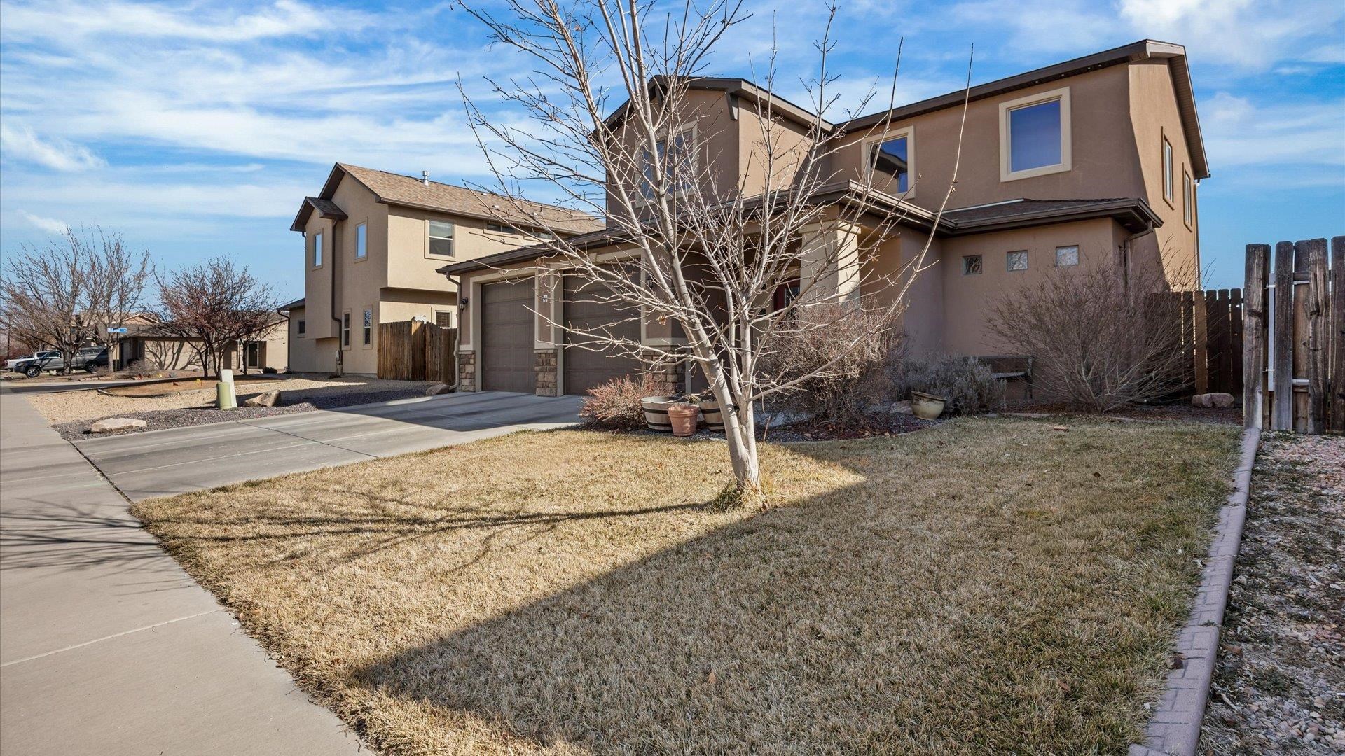 404 1/2 Chert Drive Property Photo 3