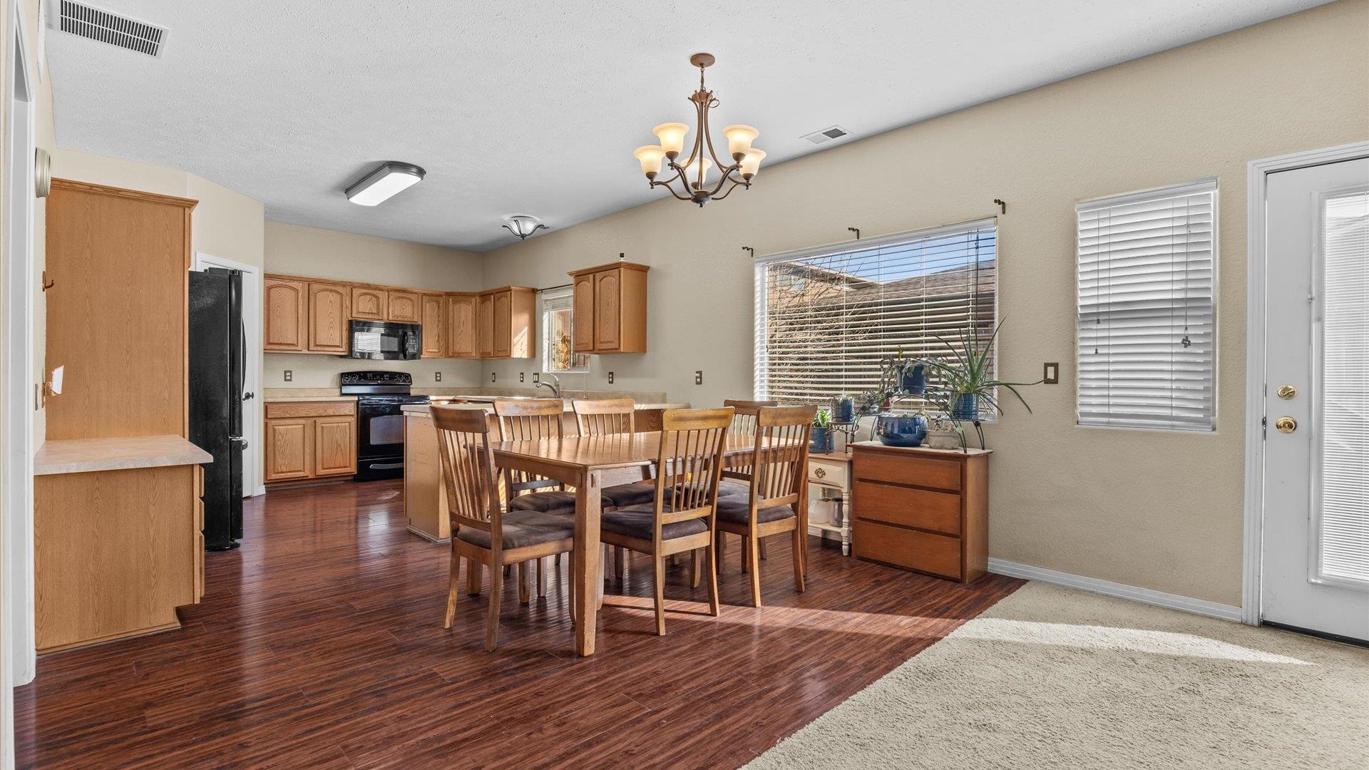 404 1/2 Chert Drive Property Photo 10