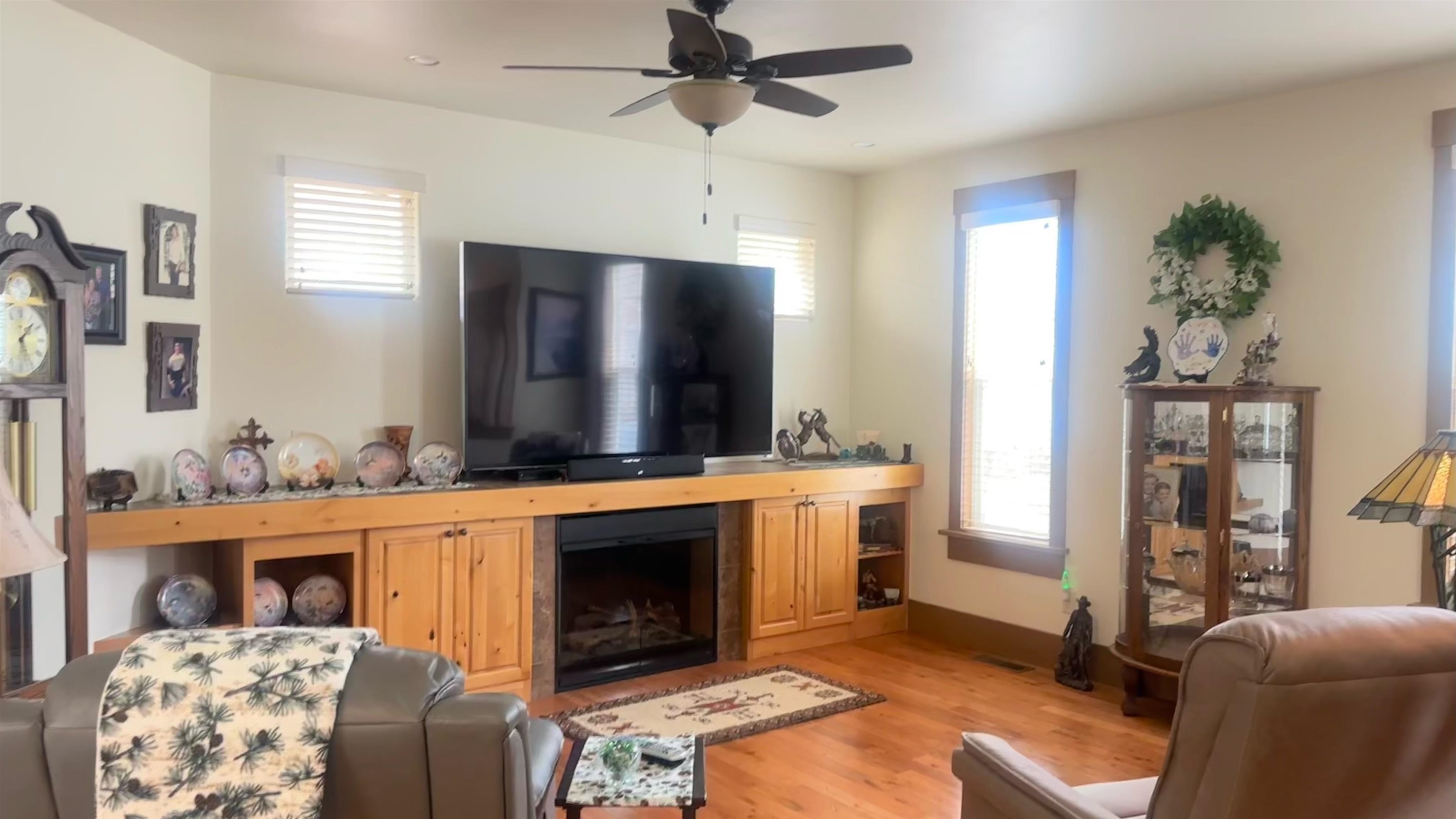 1108 Sunrose Lane Property Photo 3
