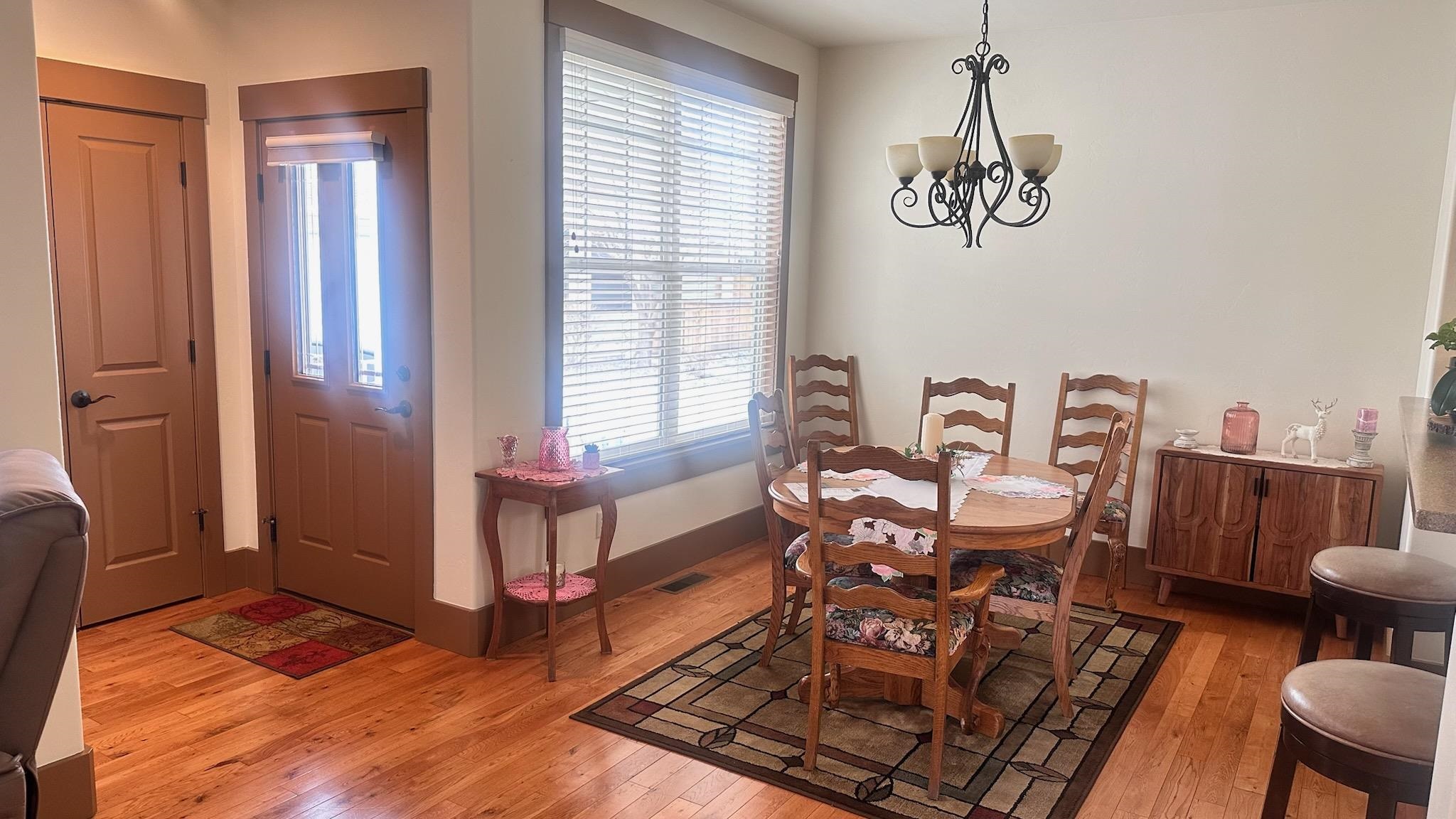 1108 Sunrose Lane Property Photo 5
