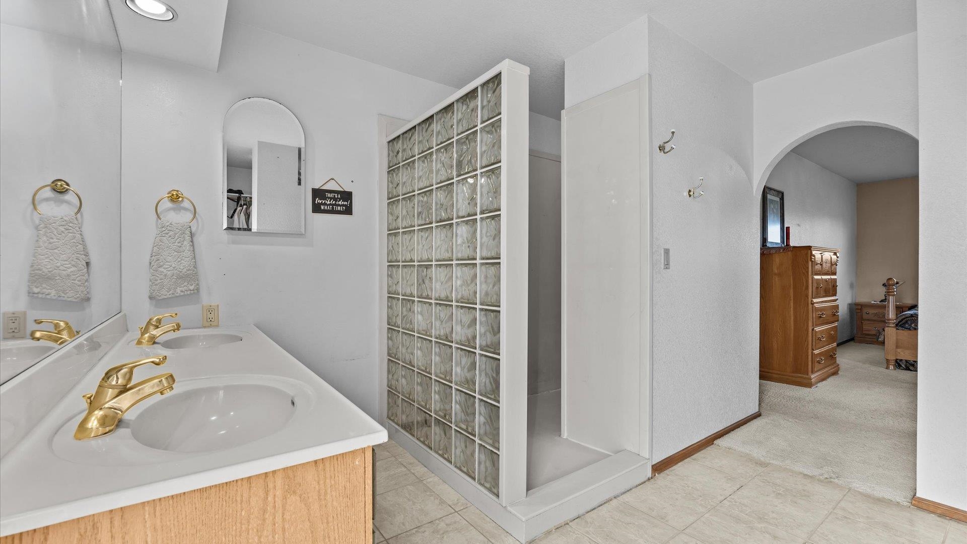 1456 17 Road Property Photo 21