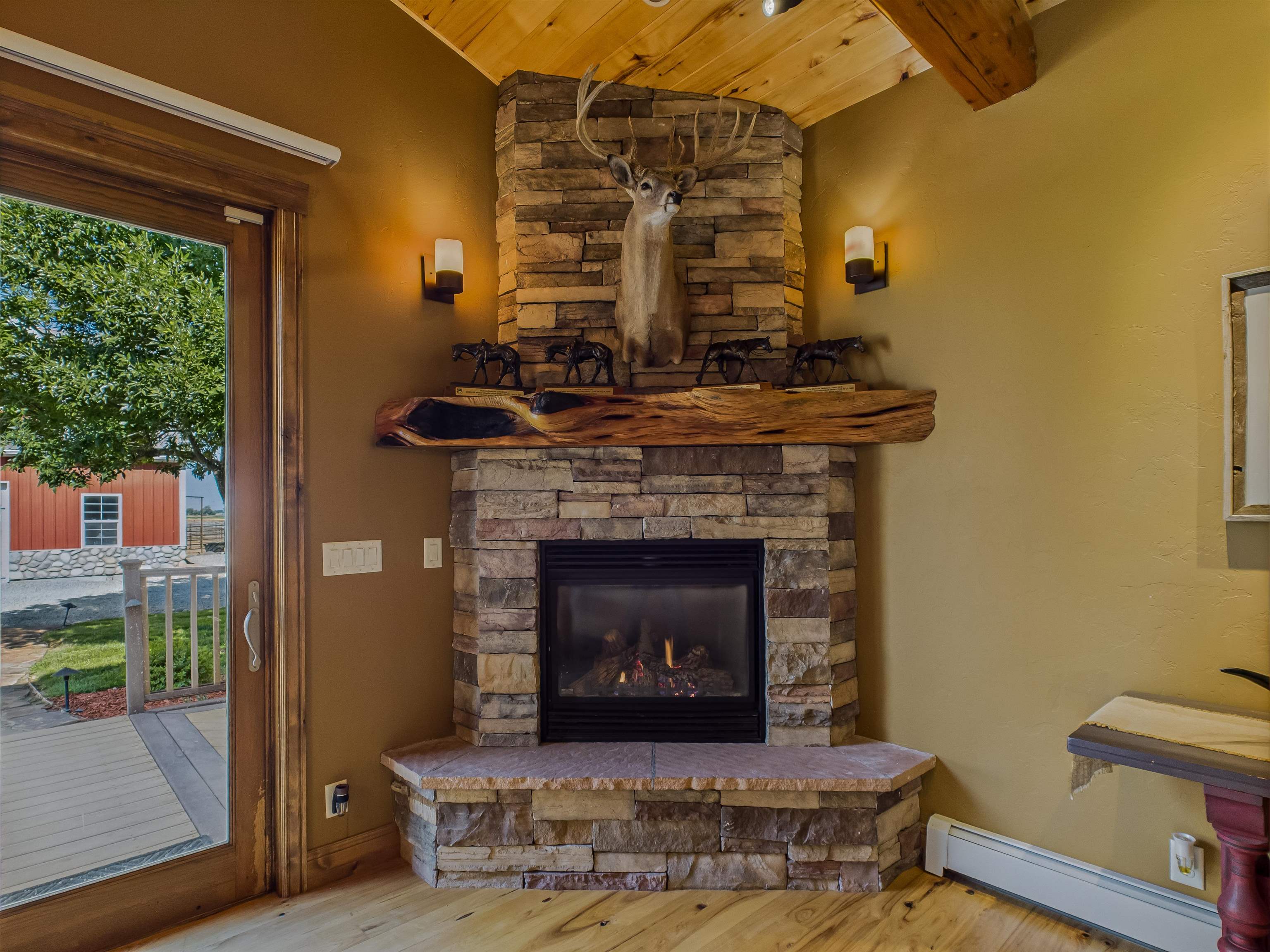 1577 14 1/2 Road Property Photo 34