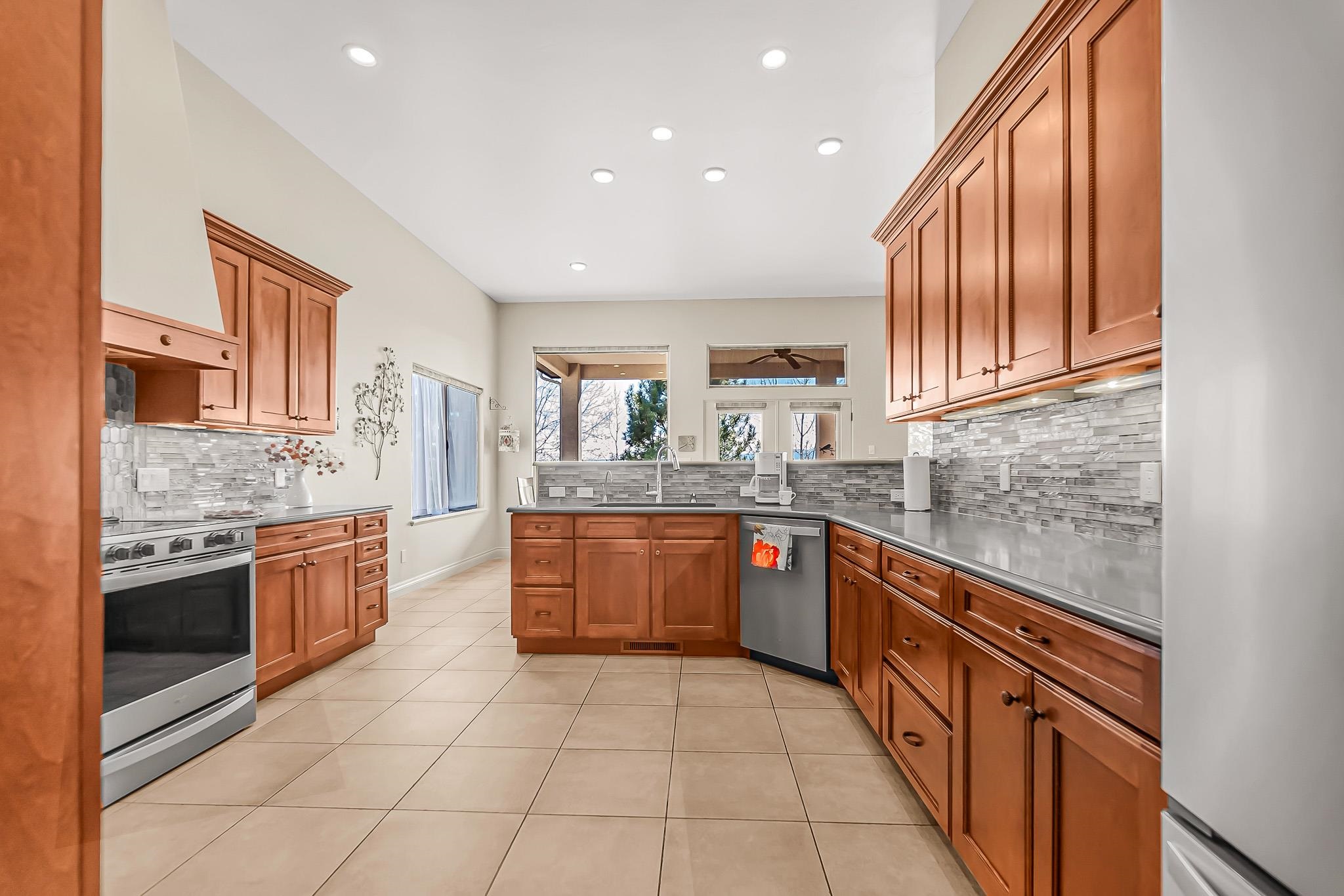 2277 Autumn Ash Avenue Property Photo 8